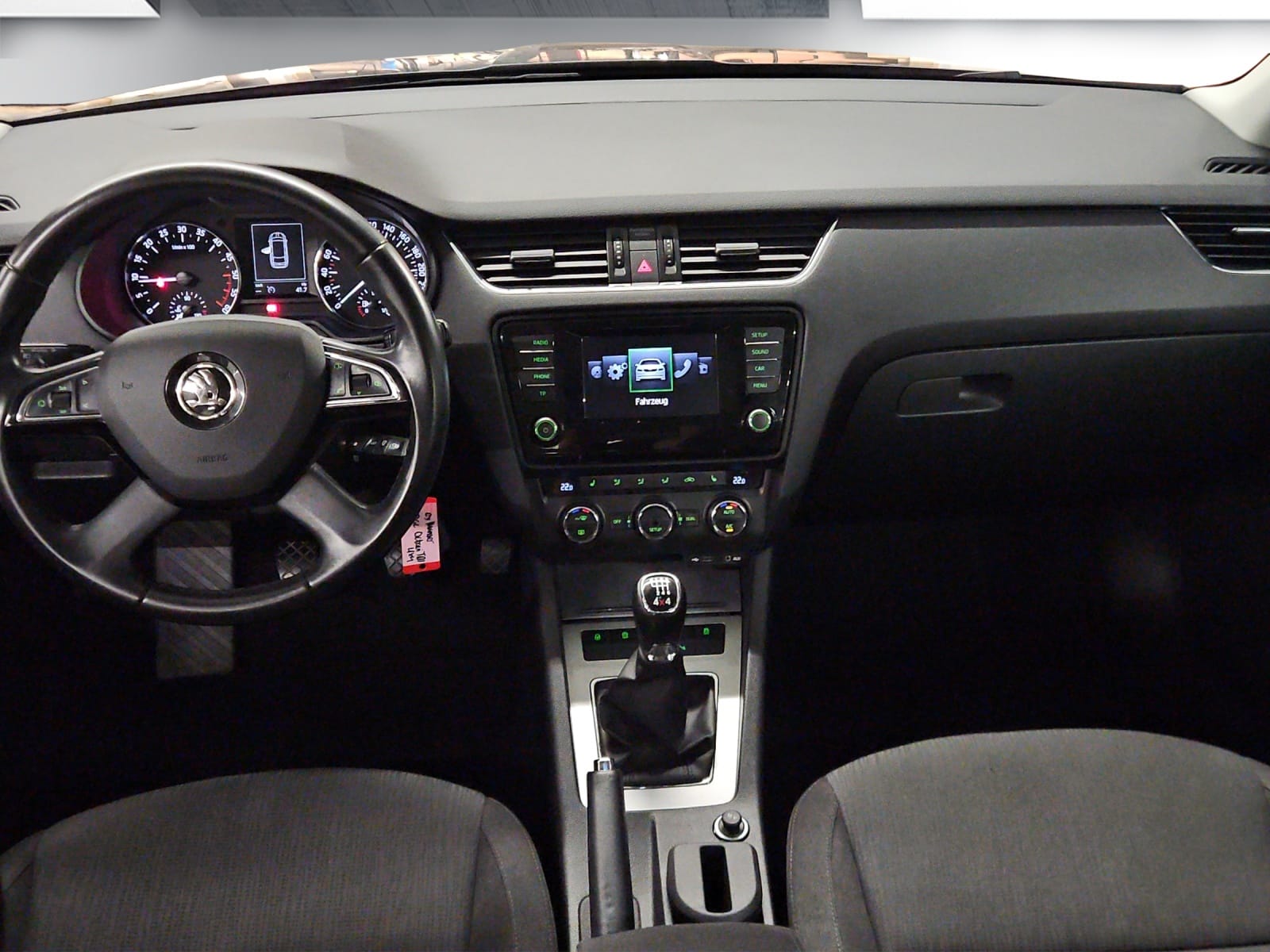 SKODA Skoda Octavia TDI 4x4-image-6