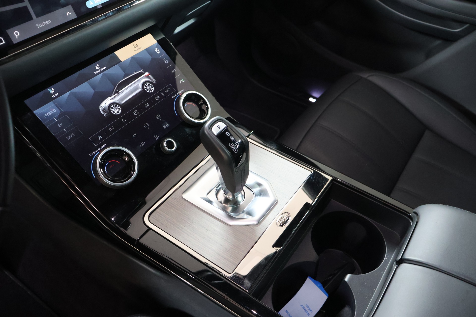 LAND ROVER Range Rover Evoque R-Dynamic P 300e S AT8-image-13