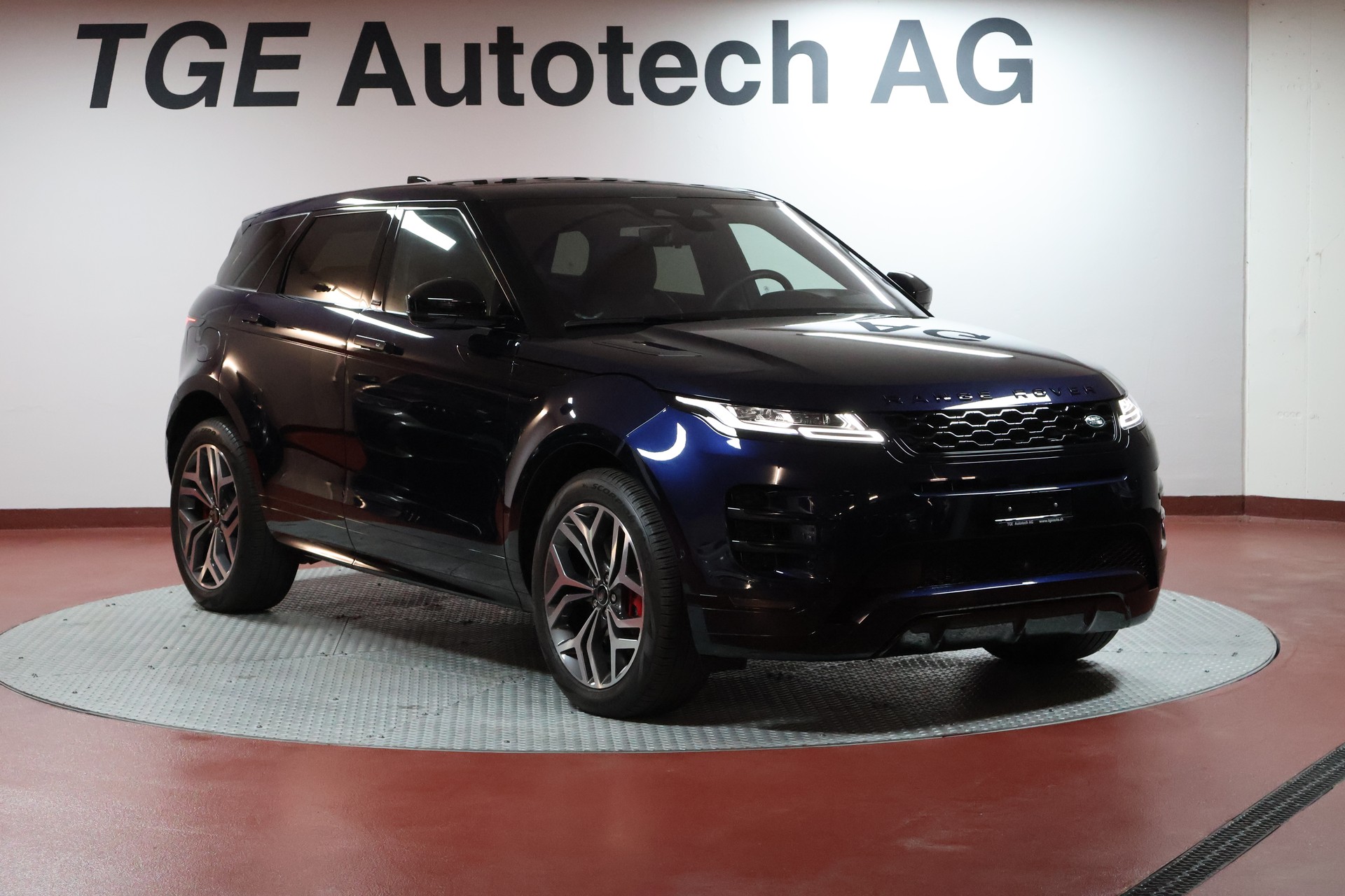 LAND ROVER Range Rover Evoque R-Dynamic P 300e S AT8-image-2