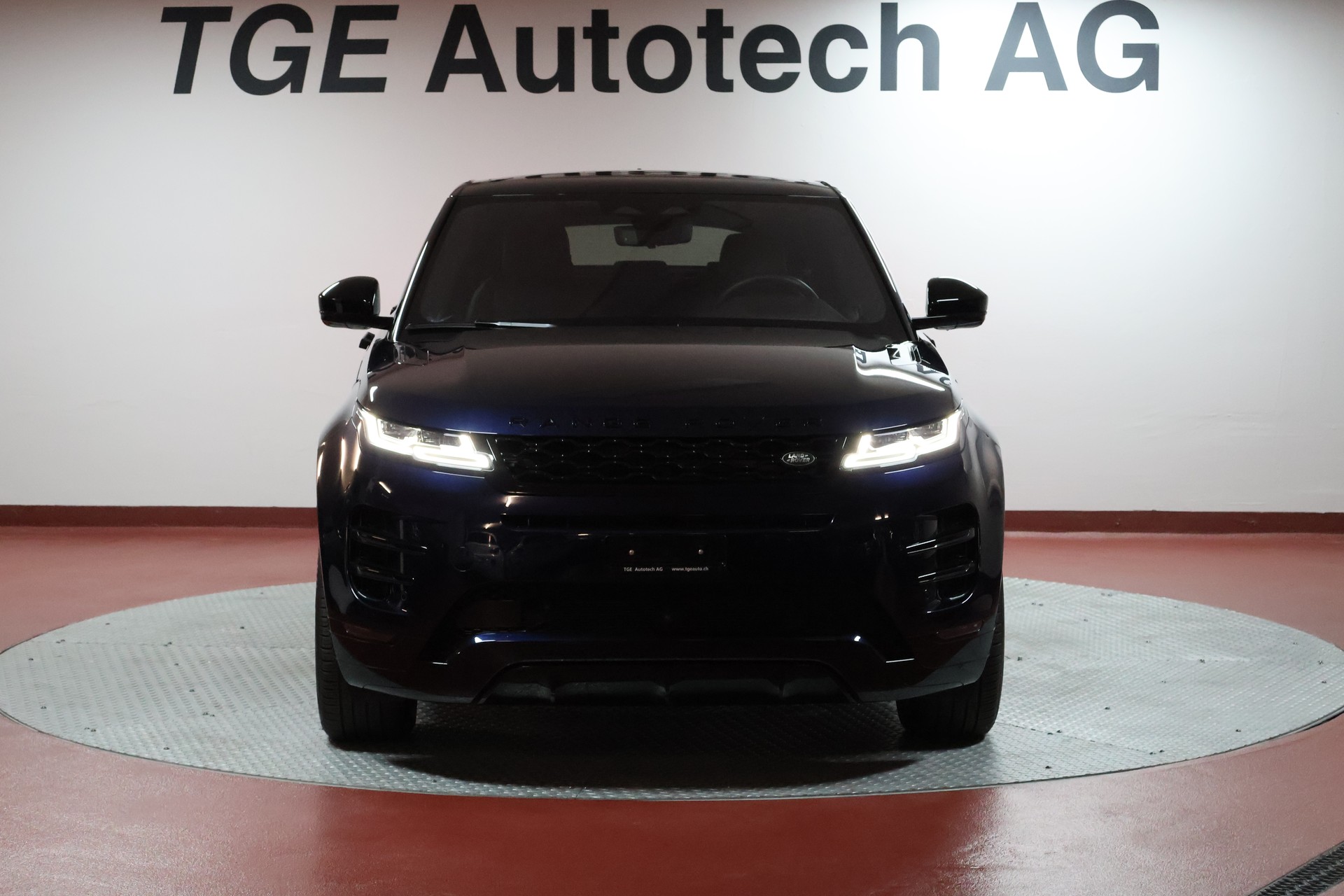 LAND ROVER Range Rover Evoque R-Dynamic P 300e S AT8-image-1