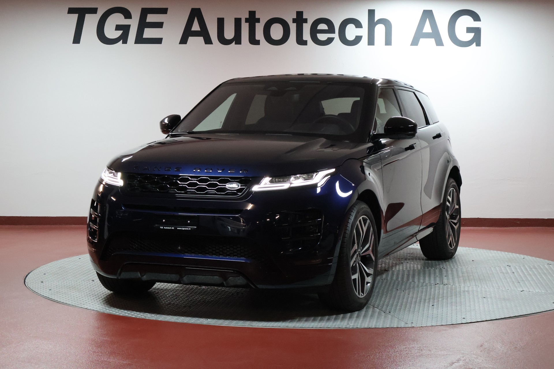 LAND ROVER Range Rover Evoque R-Dynamic P 300e S AT8-image-0