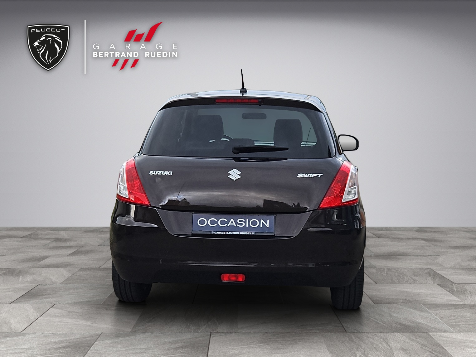 SUZUKI Swift 1.2i 16V Sergio Cellano-image-8
