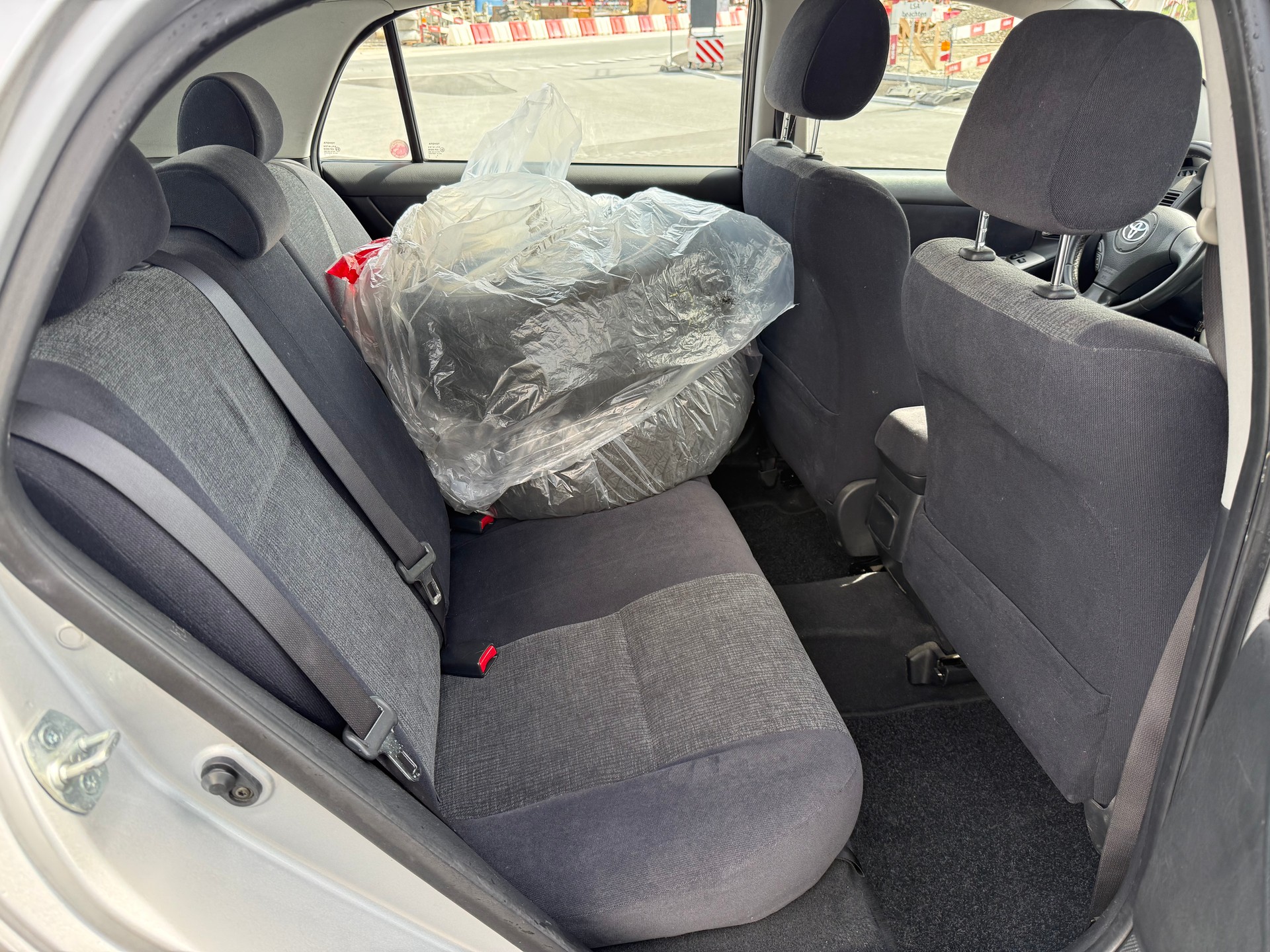 TOYOTA Corolla 1.6 Linea Sol AUTOMAT (MFK,SERVICE)-image-11