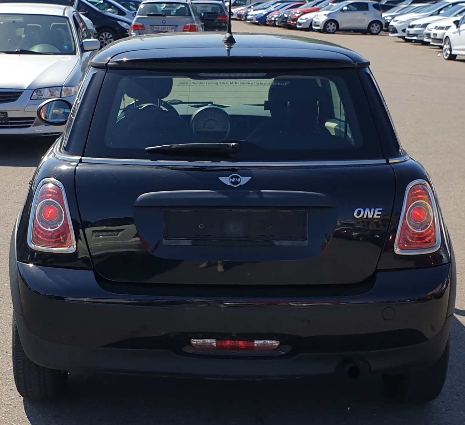 MINI One-image-3