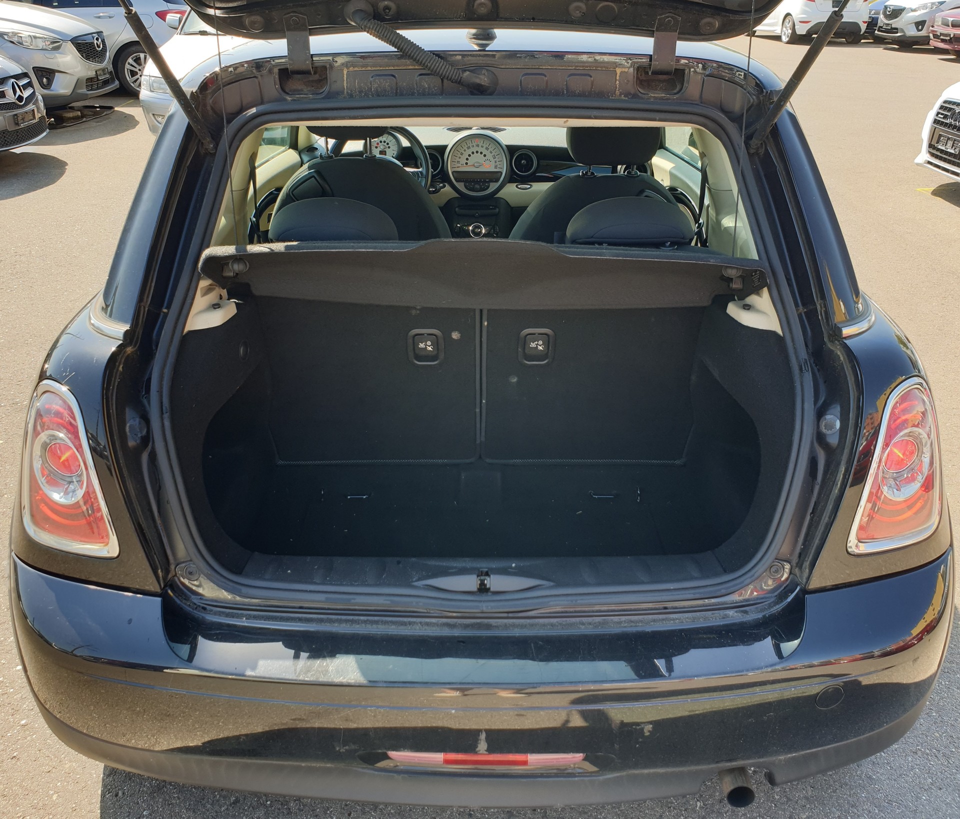 MINI One-image-11