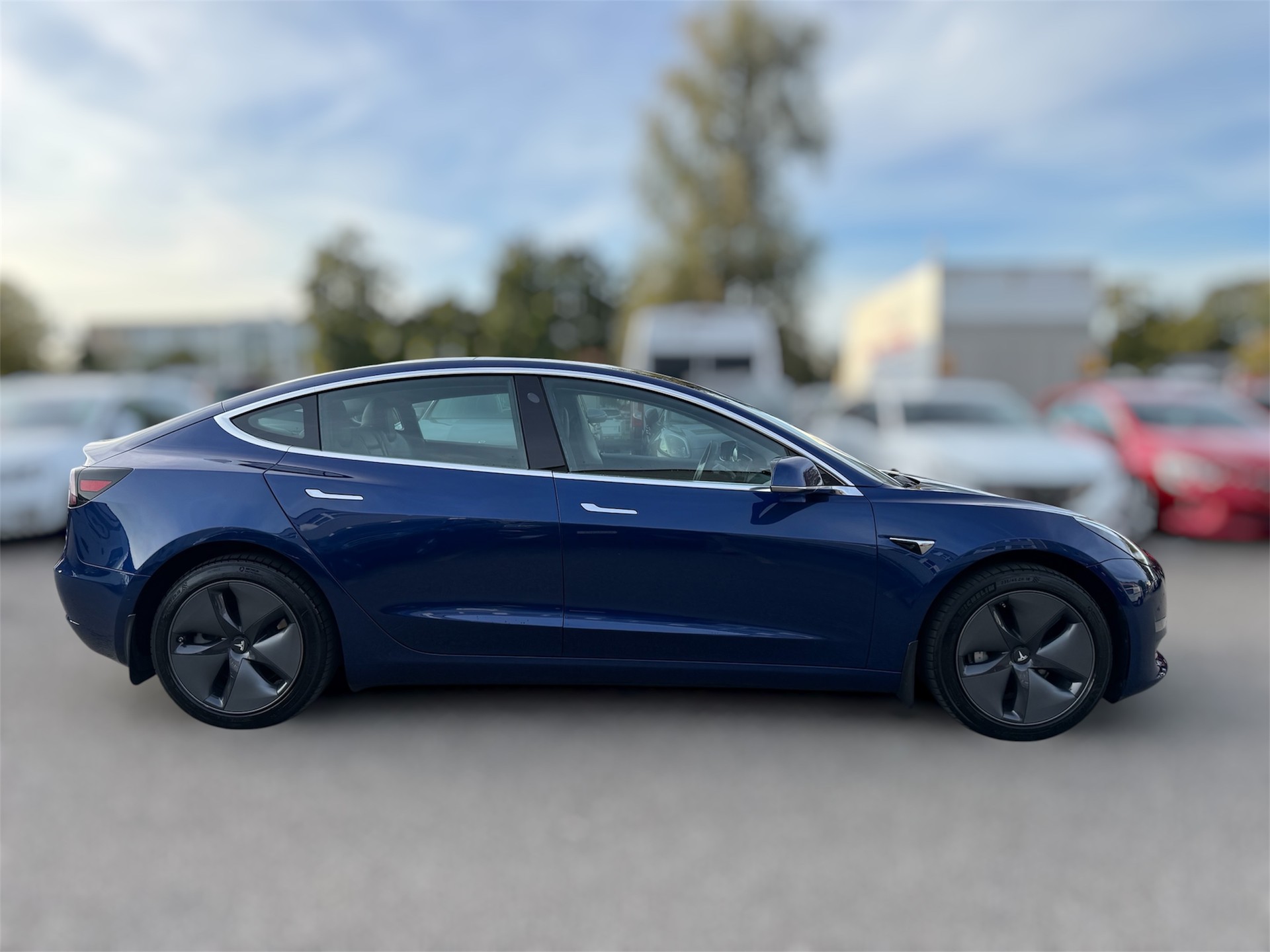 TESLA Model 3 Long Range Dual Motor AWD-image-2