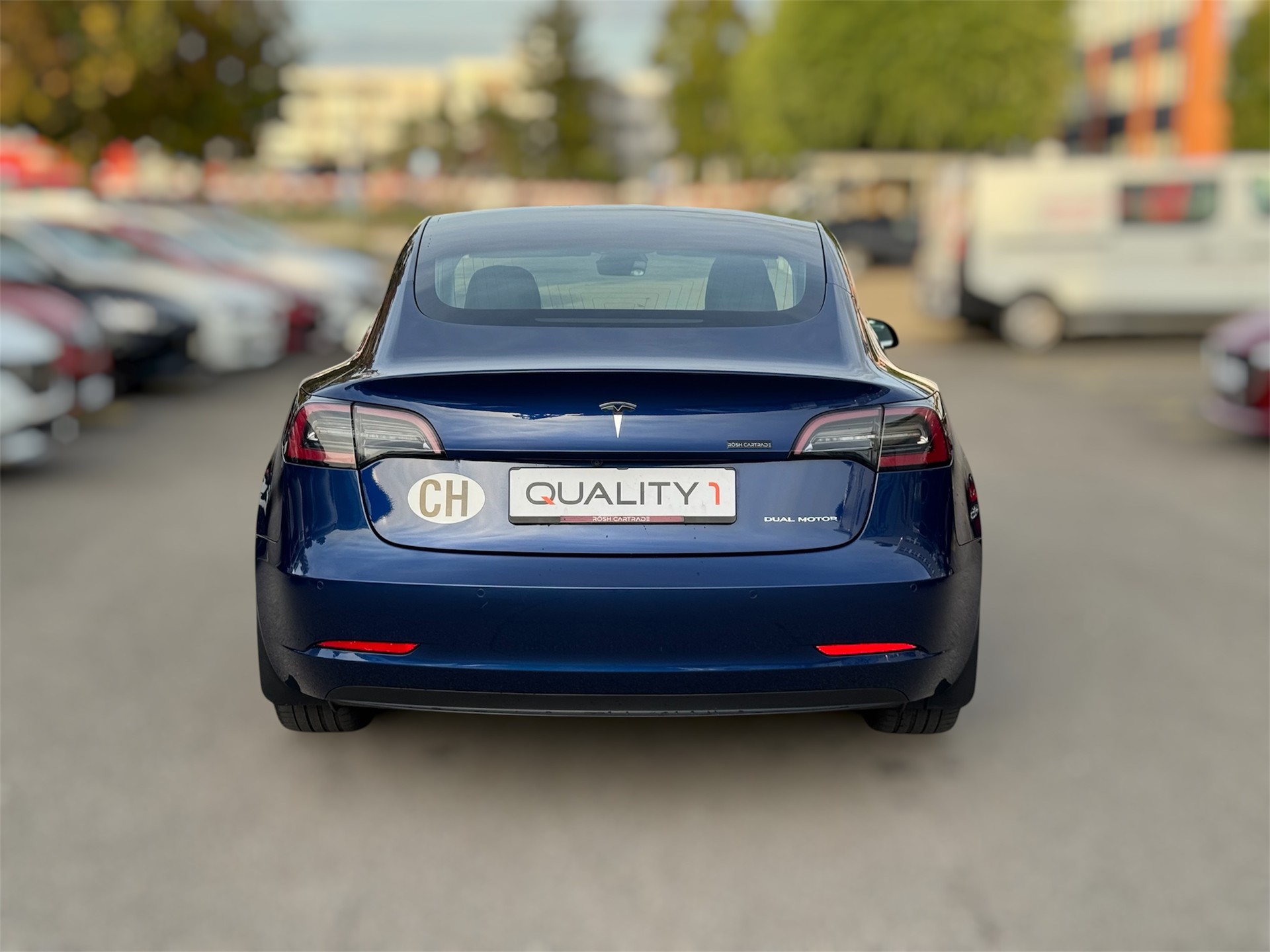 TESLA Model 3 Long Range Dual Motor AWD-image-4