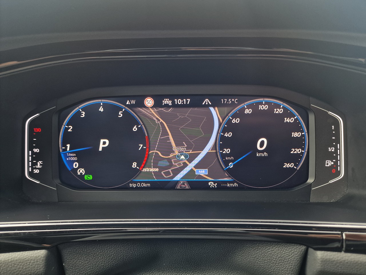 VW T-Roc 2.0 TSI R-Line DSG 4Motion-image-16