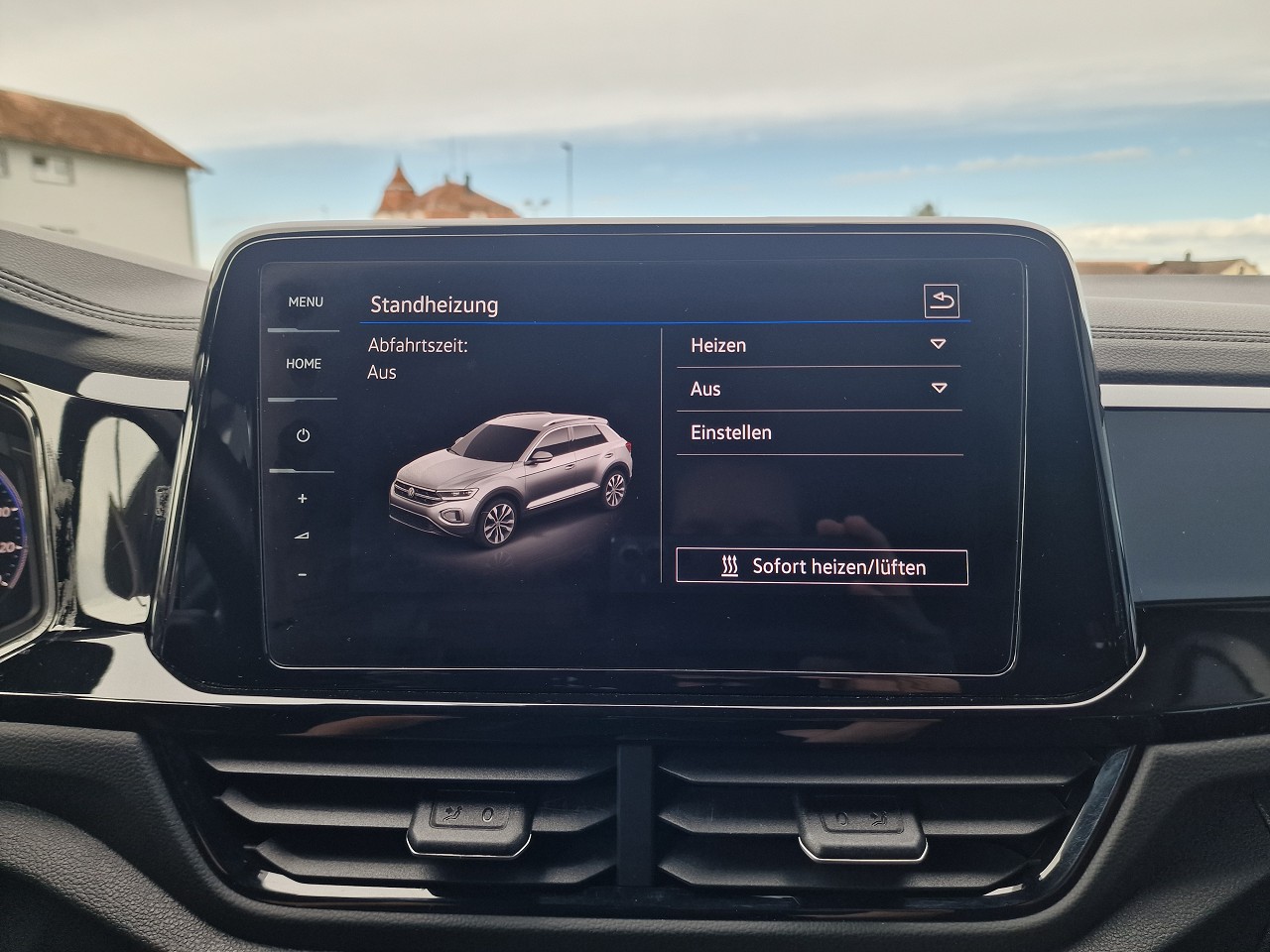VW T-Roc 2.0 TSI R-Line DSG 4Motion-image-25