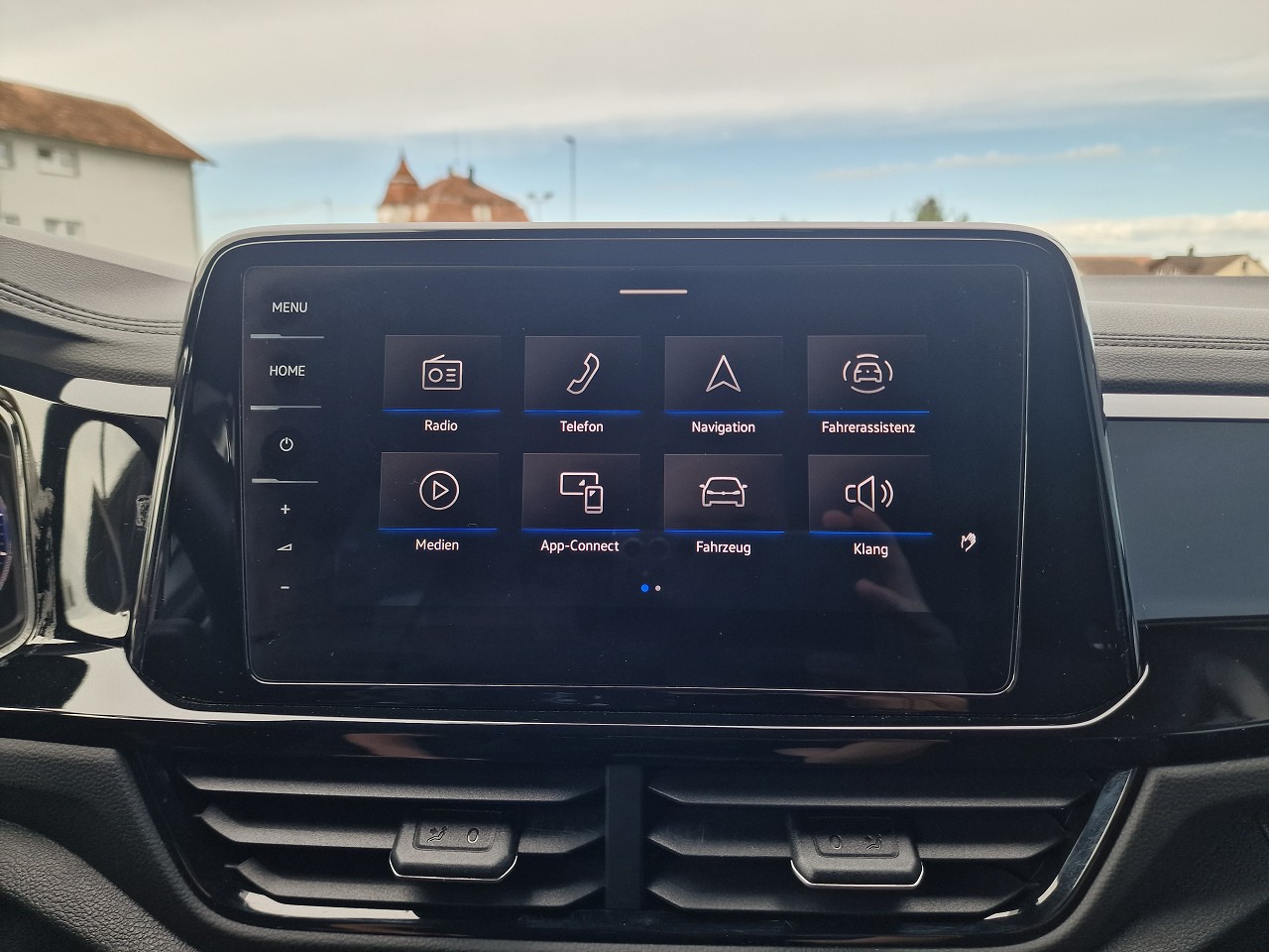 VW T-Roc 2.0 TSI R-Line DSG 4Motion-image-19