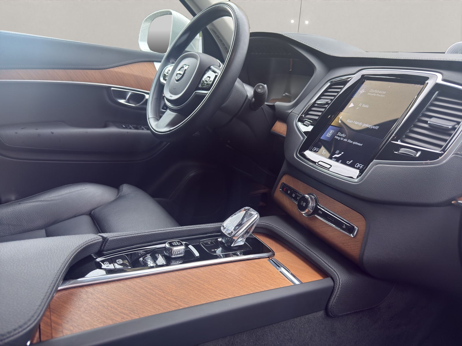 VOLVO XC90 2.0 T8 TE Inscription 7P. eAWD-image-14