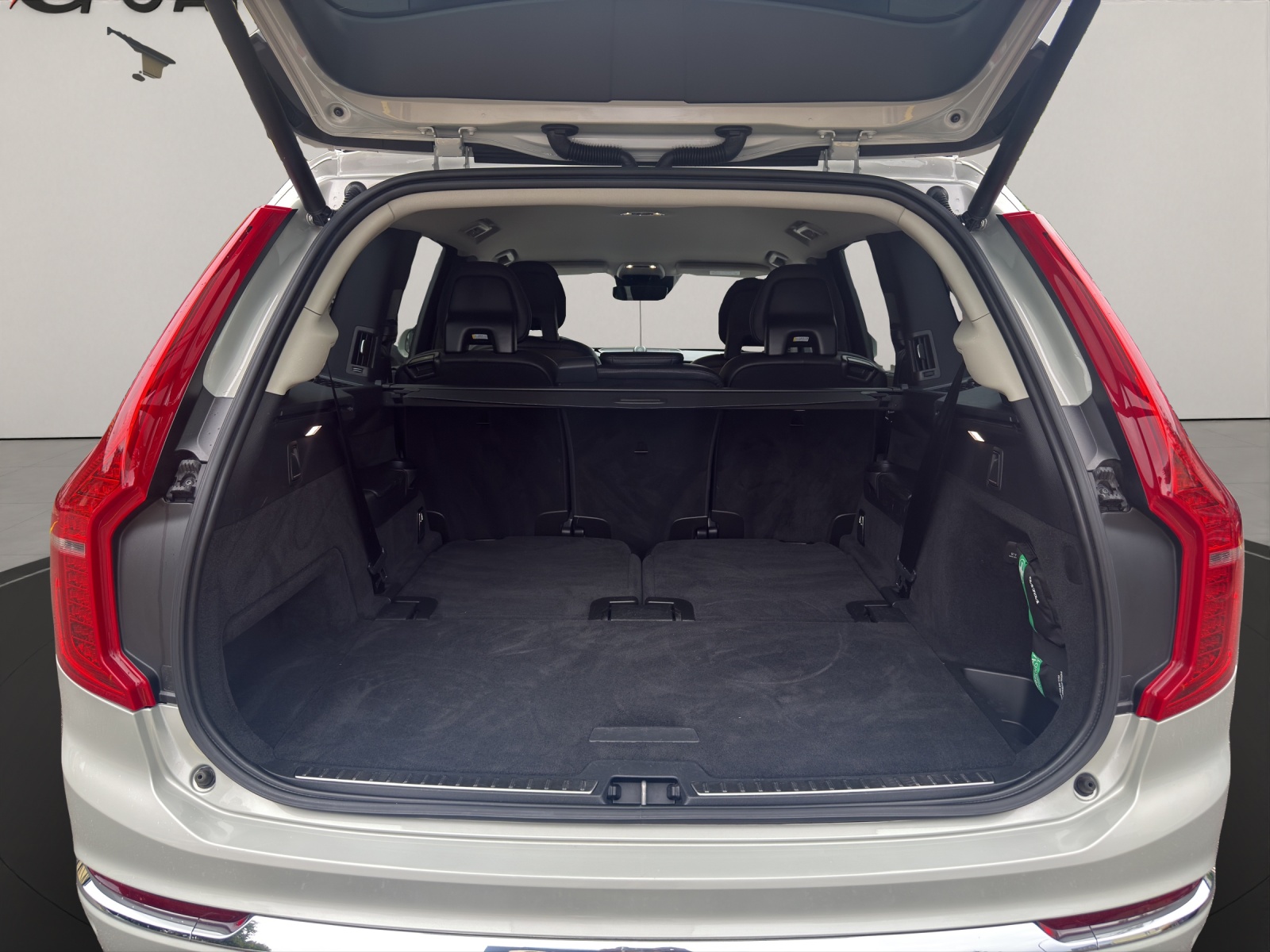 VOLVO XC90 2.0 T8 TE Inscription 7P. eAWD-image-5