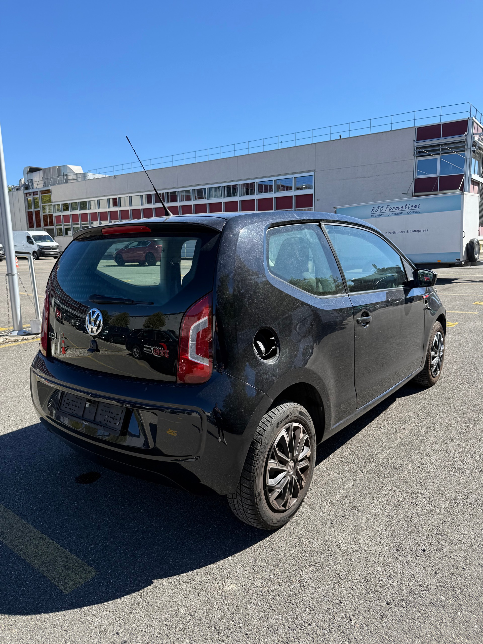 VW Up 1.0 take up-image-3