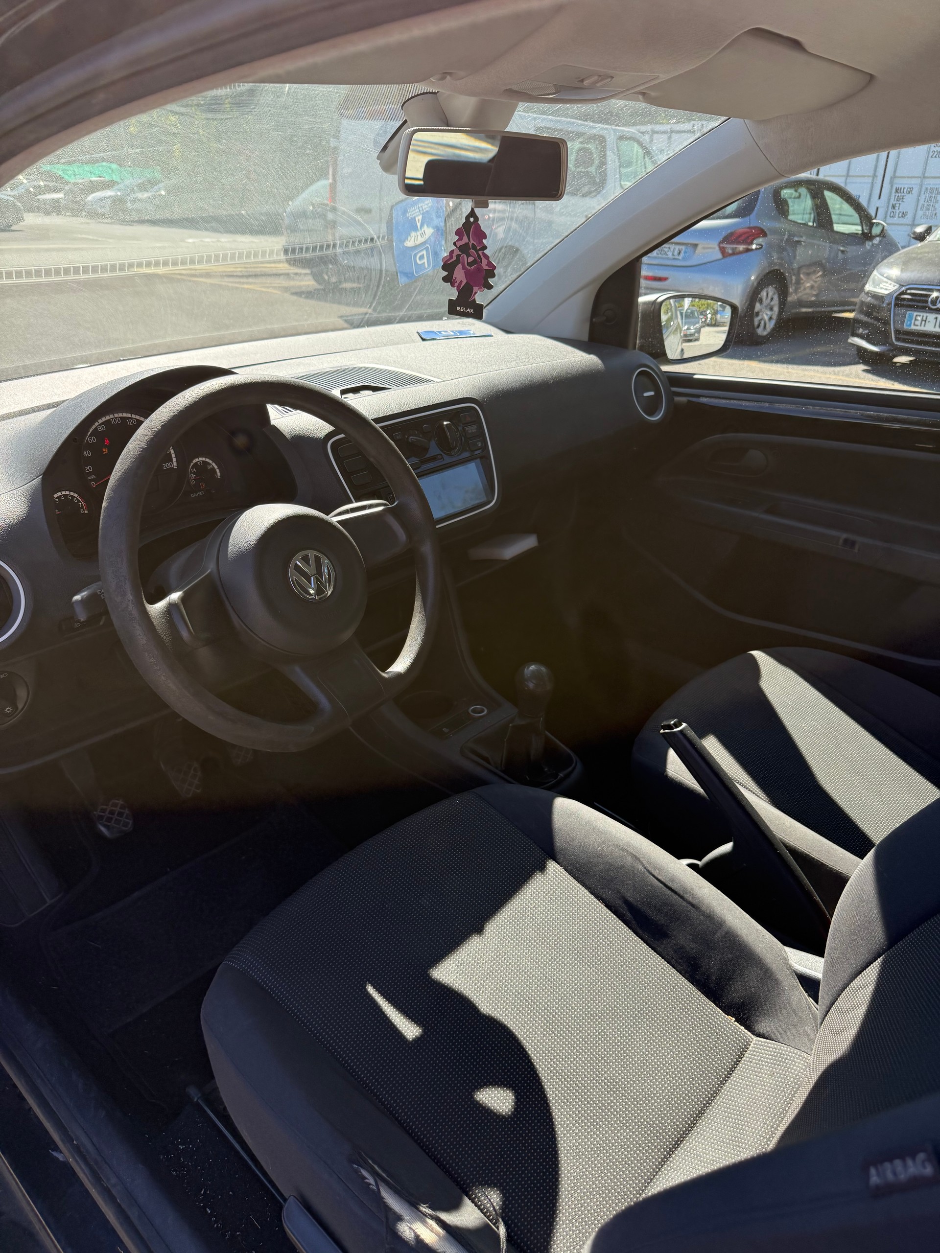 VW Up 1.0 take up-image-9