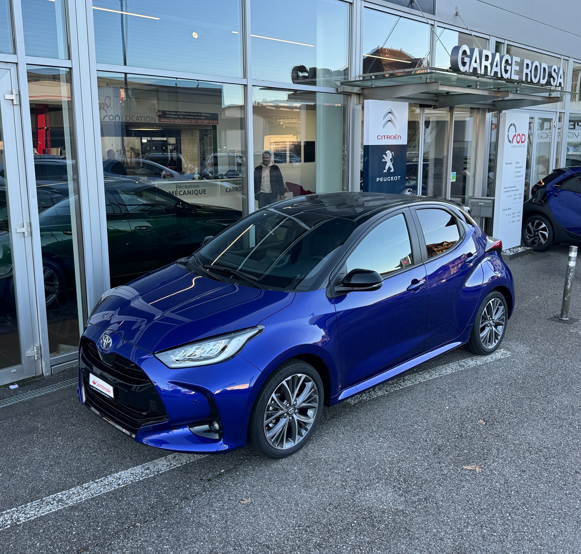 TOYOTA Yaris 1.5 Trend e-CVT-image-0