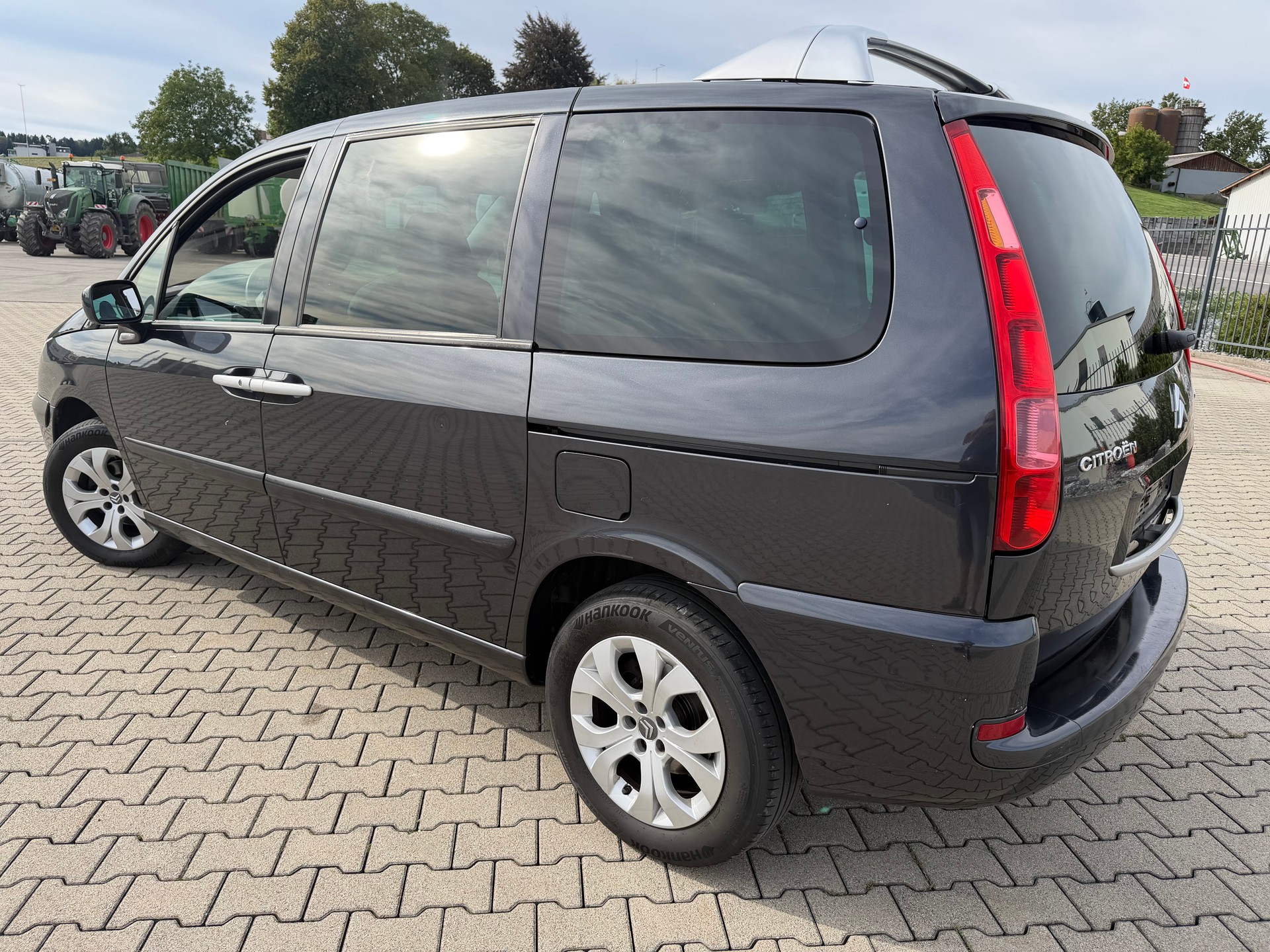 CITROEN C8 2.0 16V HDi Exclusive 7 Sitzplätze-image-2