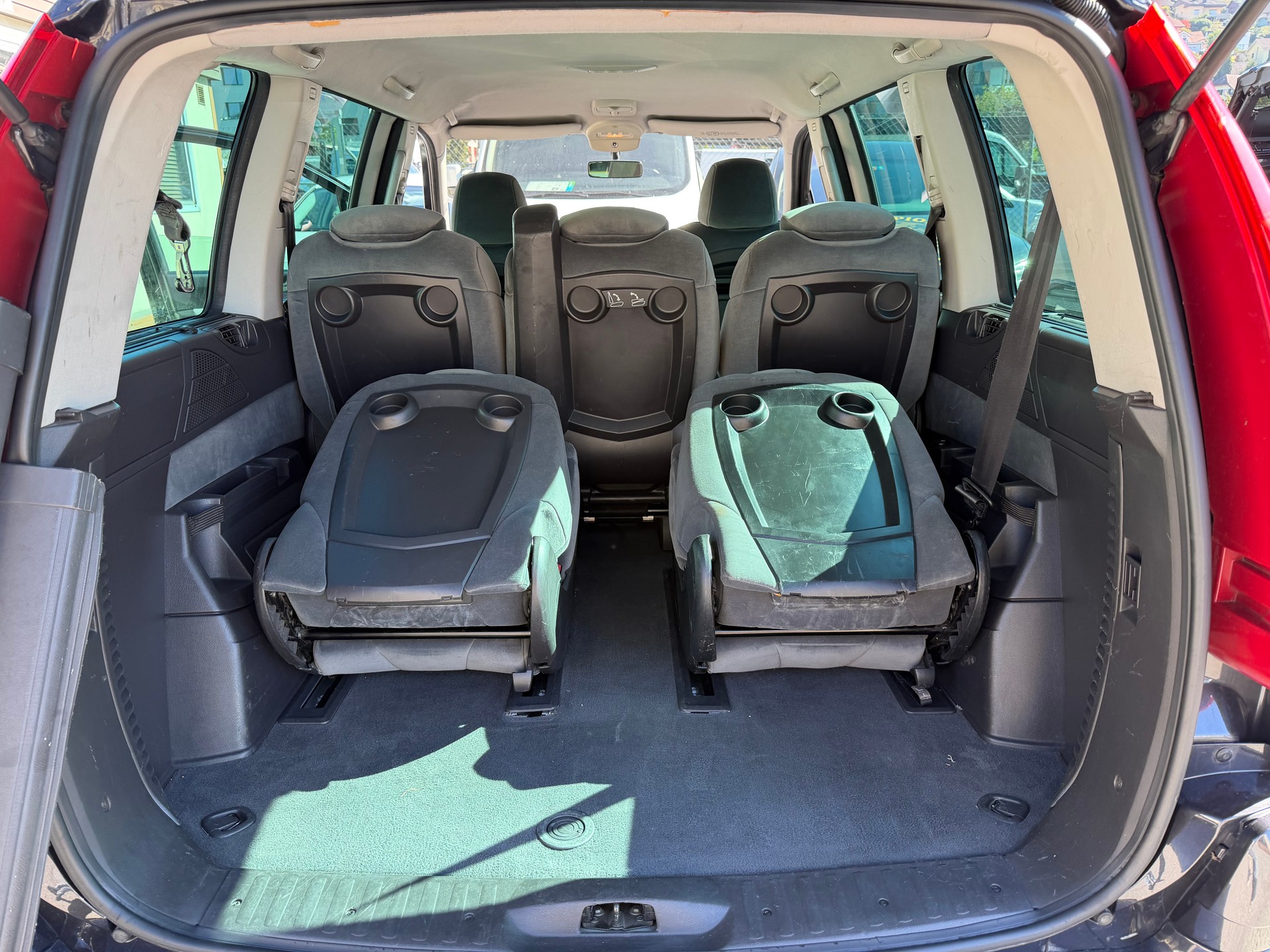 CITROEN C8 2.0 16V HDi Exclusive 7 Sitzplätze-image-8