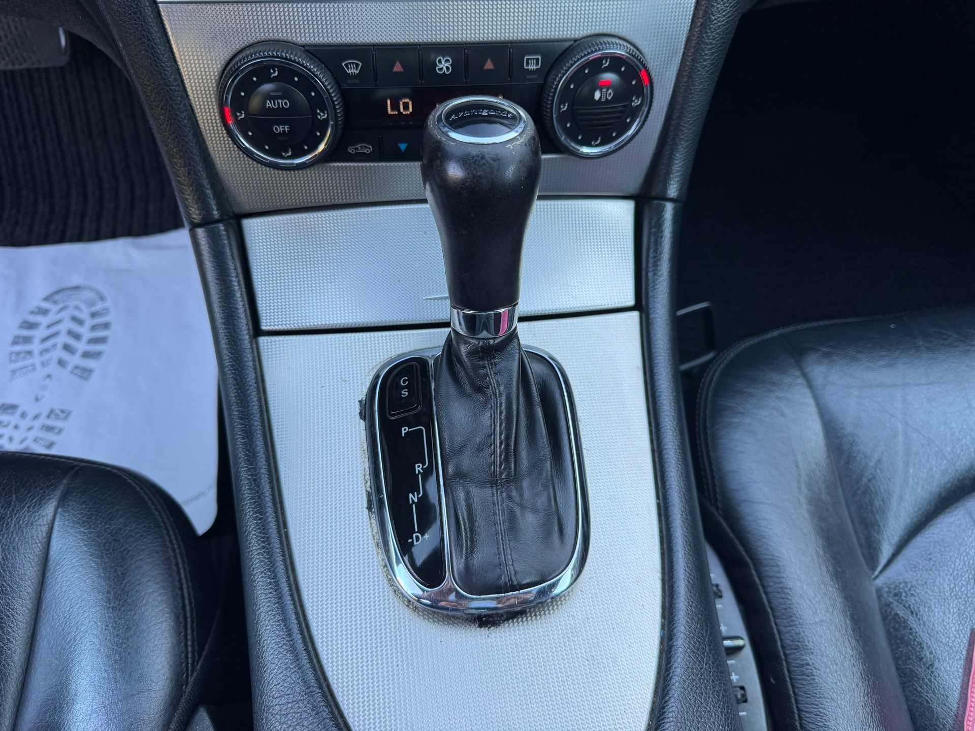MERCEDES-BENZ CLK 350 Avantgarde 7G-Tronic-image-20