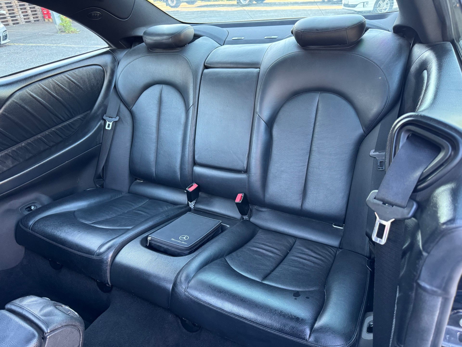 MERCEDES-BENZ CLK 350 Avantgarde 7G-Tronic-image-14