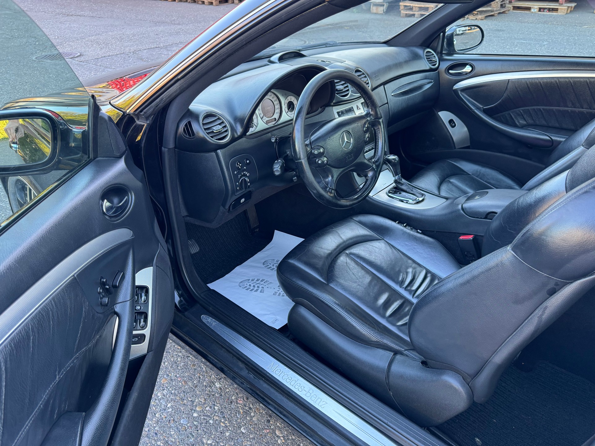 MERCEDES-BENZ CLK 350 Avantgarde 7G-Tronic-image-12