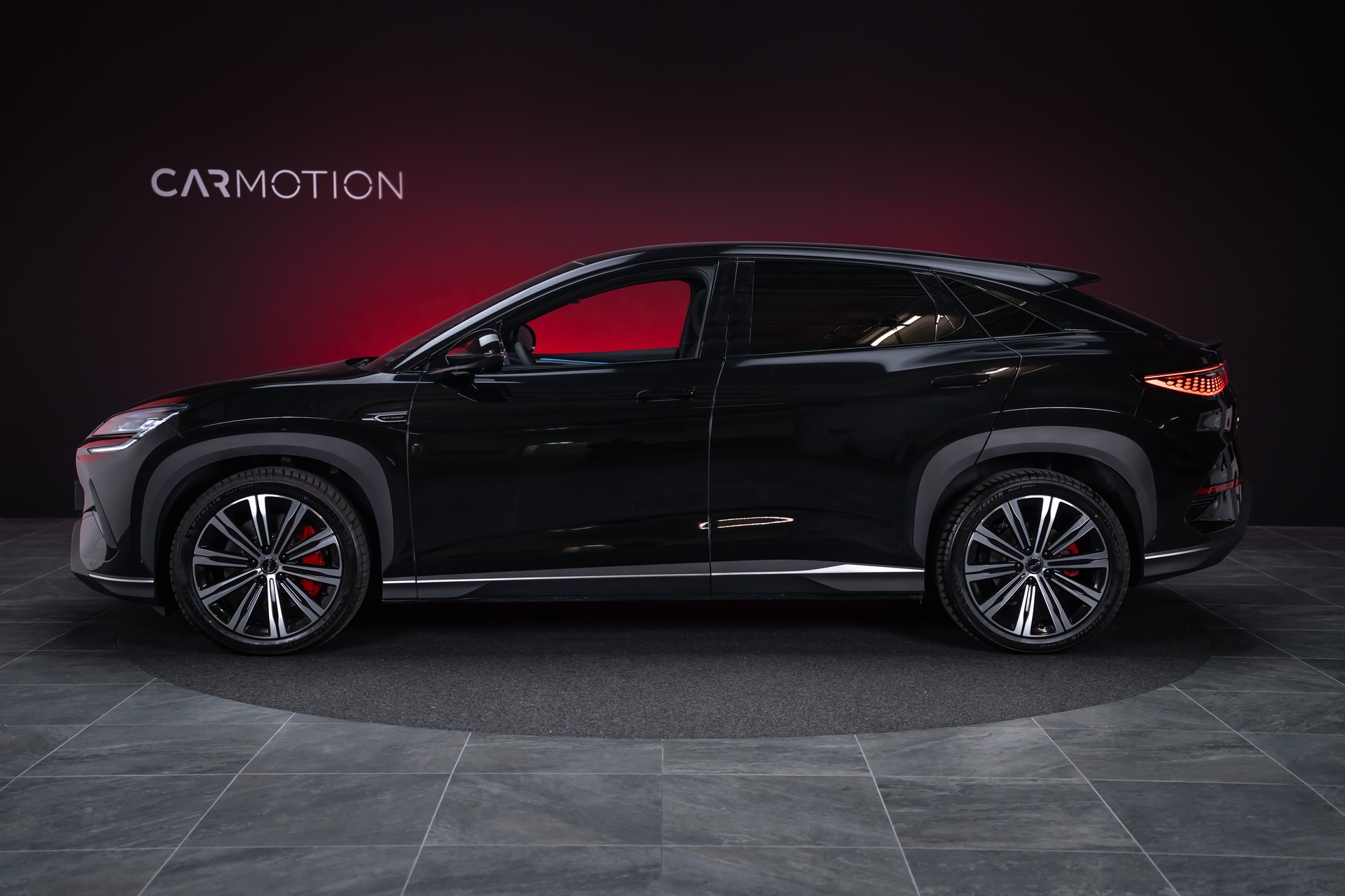 BYD Sealion 7 91,3 kWh Excellence AWD / Panoramadach / Head-Up Display / 360° Kamera-image-5