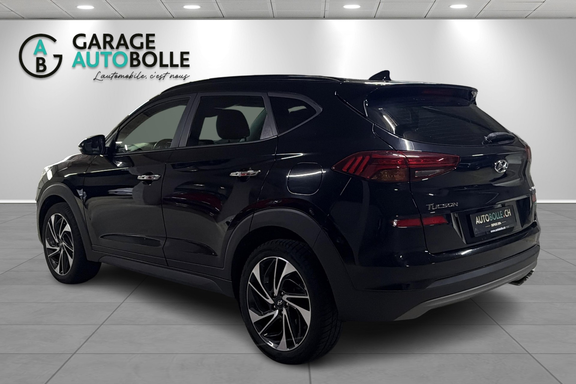HYUNDAI Tucson 1.6 TGDI Premium + 4WD DCT-image-4
