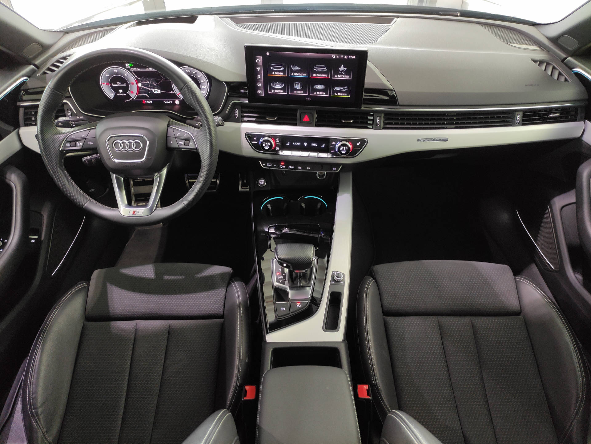 AUDI A4 Avant 40 TDI S Line quattro S-Tronic-image-13