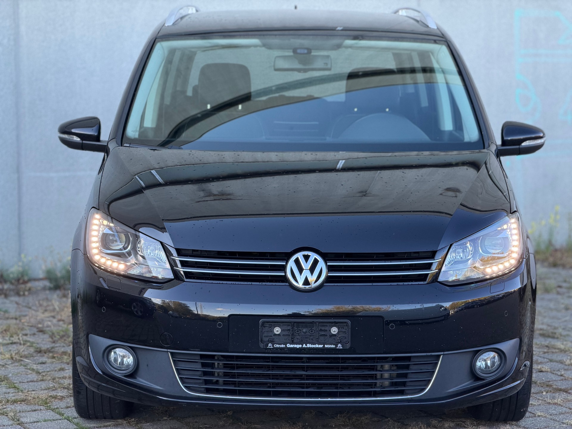 VW Touran 2.0 TDI BlueMotion Technology Cup DSG-showroom-element-1