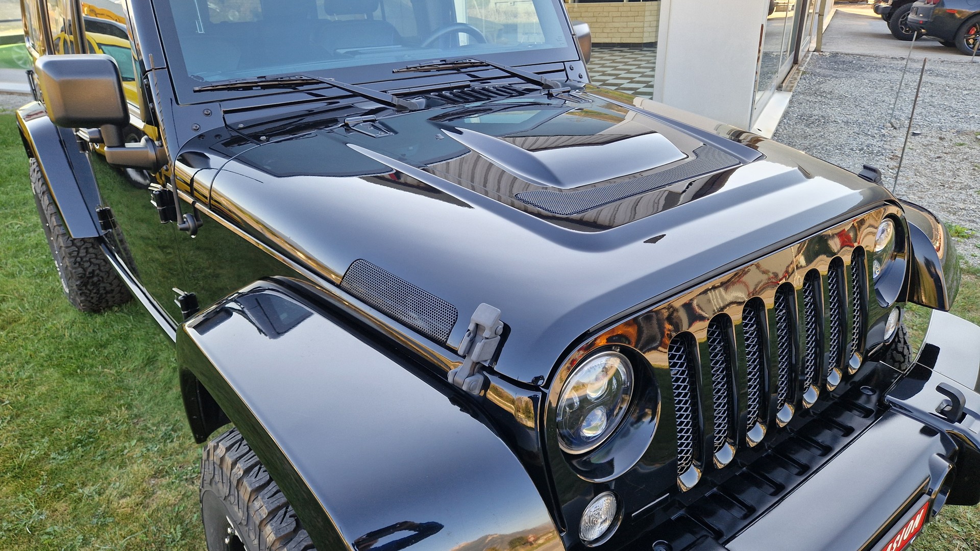 JEEP Wrangler 2.8CRD Unlimited Night Eagle Automatic-image-10