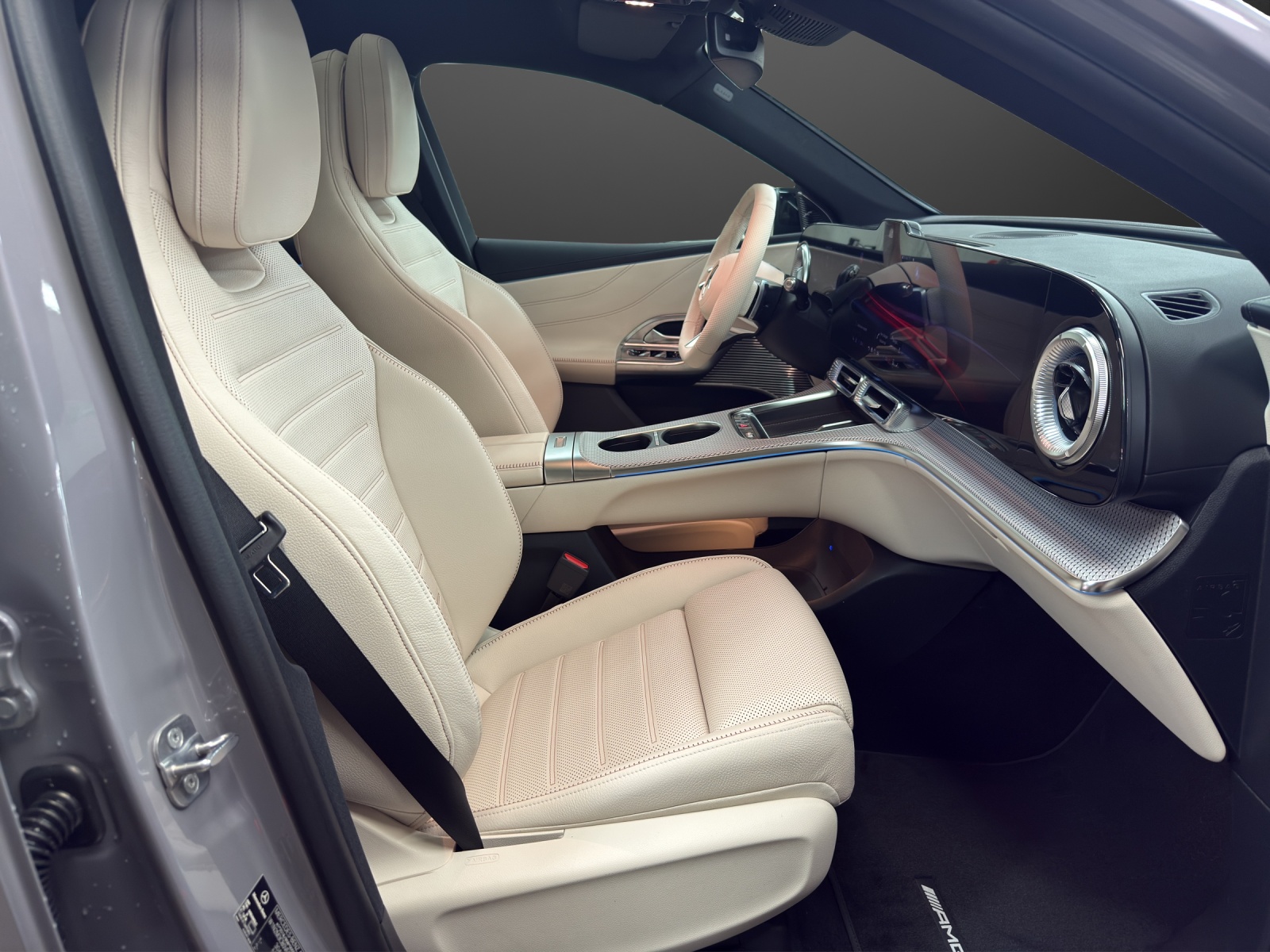 MERCEDES-BENZ GLC 400 4MATIC 94 kWh EQ-image-11