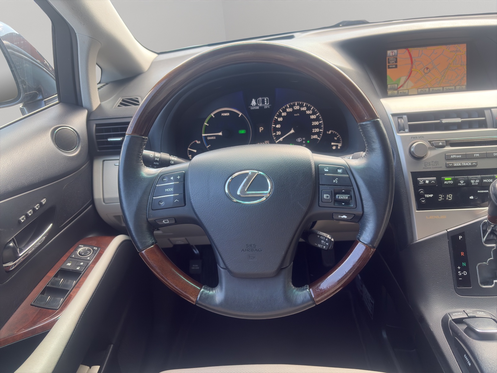 LEXUS RX 450h Limited AWD Automatic-image-17