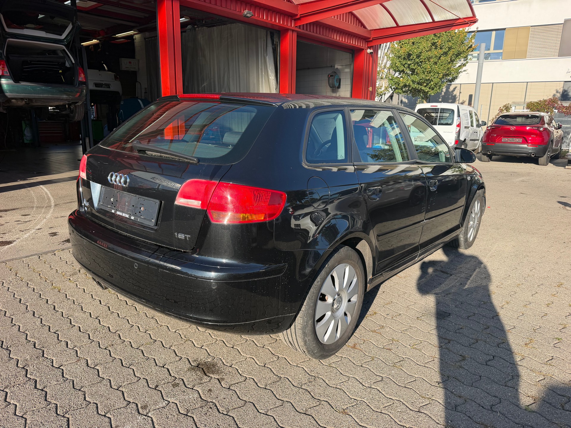 AUDI A3 Sportback 1.8 Turbo FSI Attraction-image-3