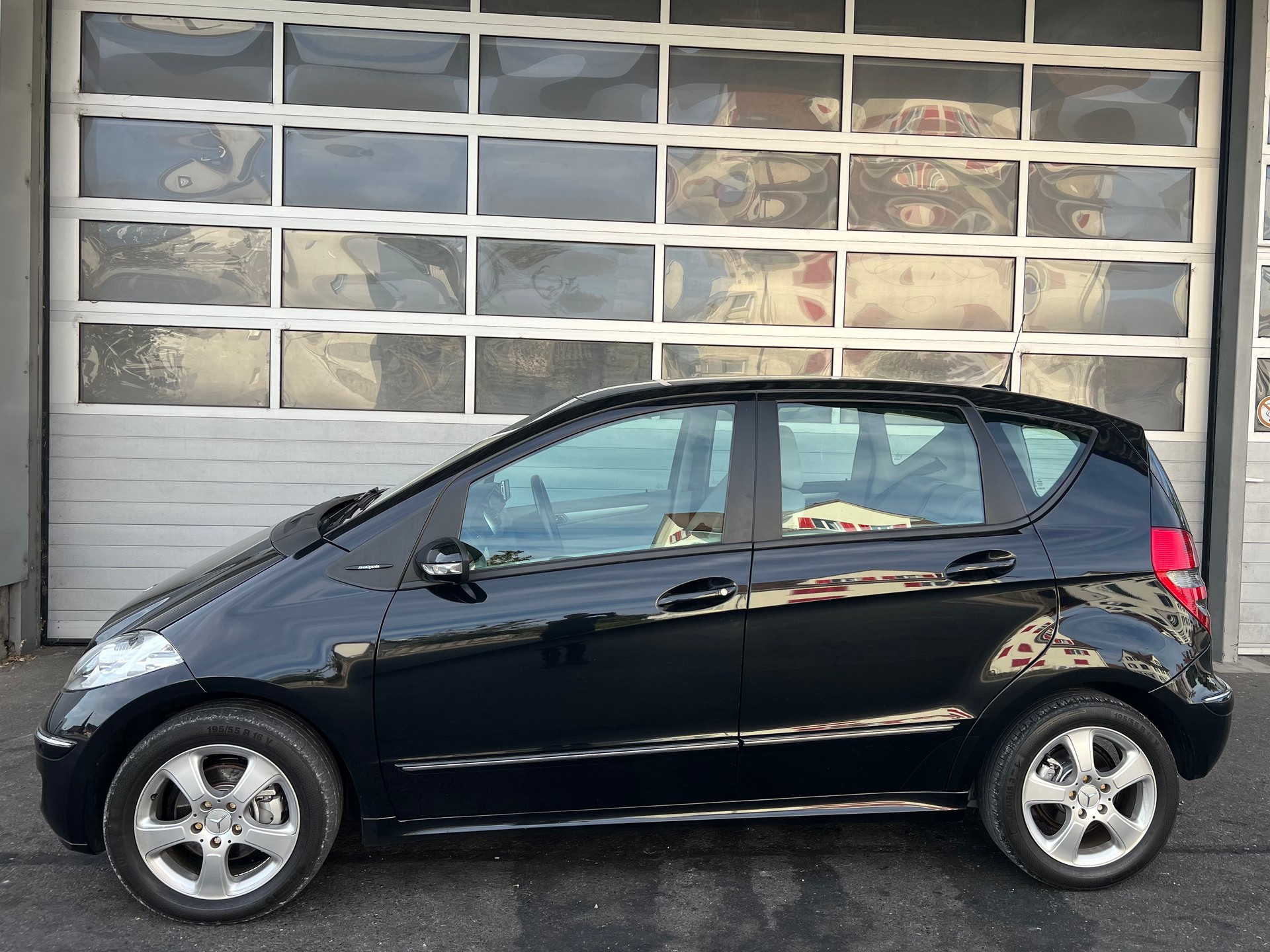 MERCEDES-BENZ A 170 Avantgarde-image-1