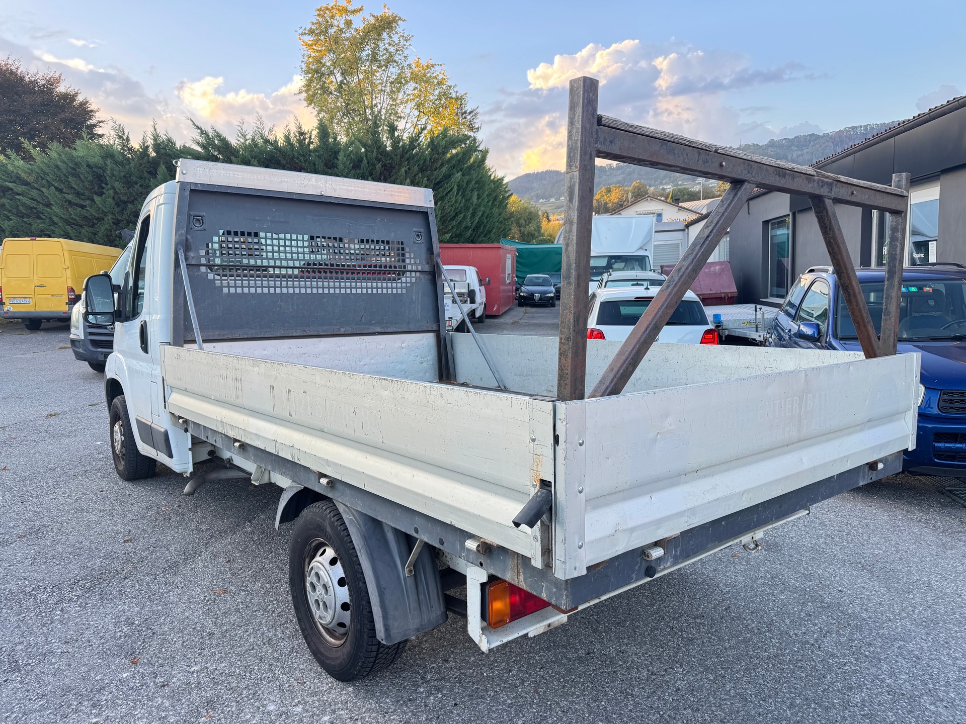 PEUGEOT Boxer 2.2 HDI 335 L2-image-3