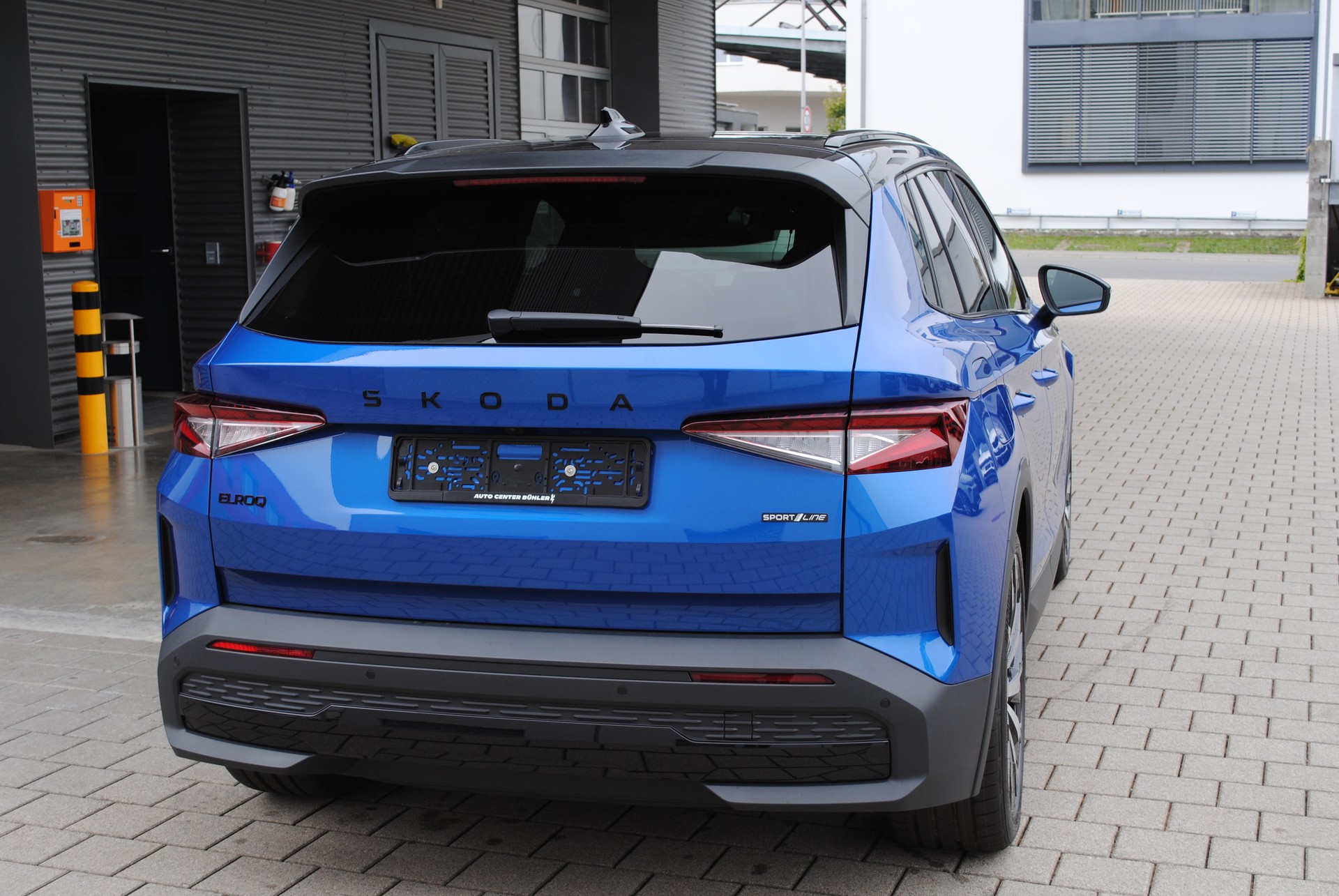 SKODA Elroq 85x Sportline 4x4-image-5