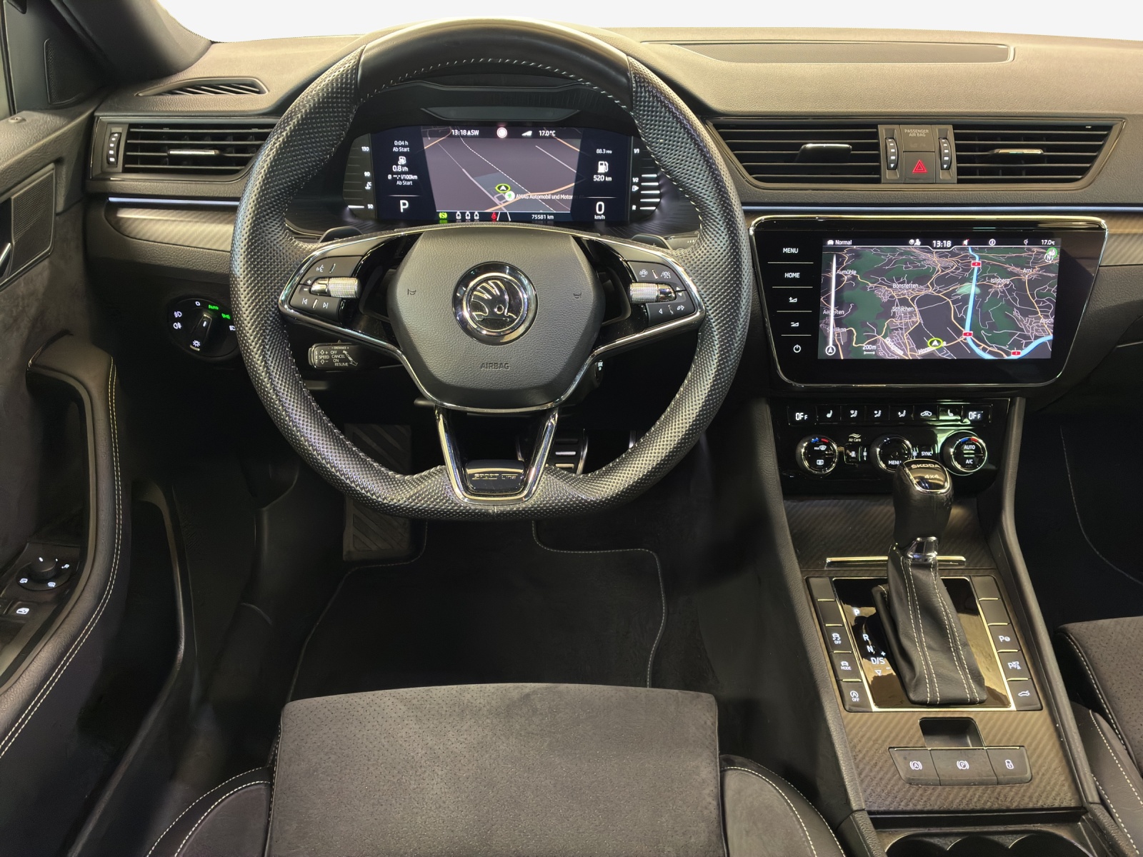 SKODA Superb Combi 2.0 TDi SportLine Light 4x4 DSG-image-8