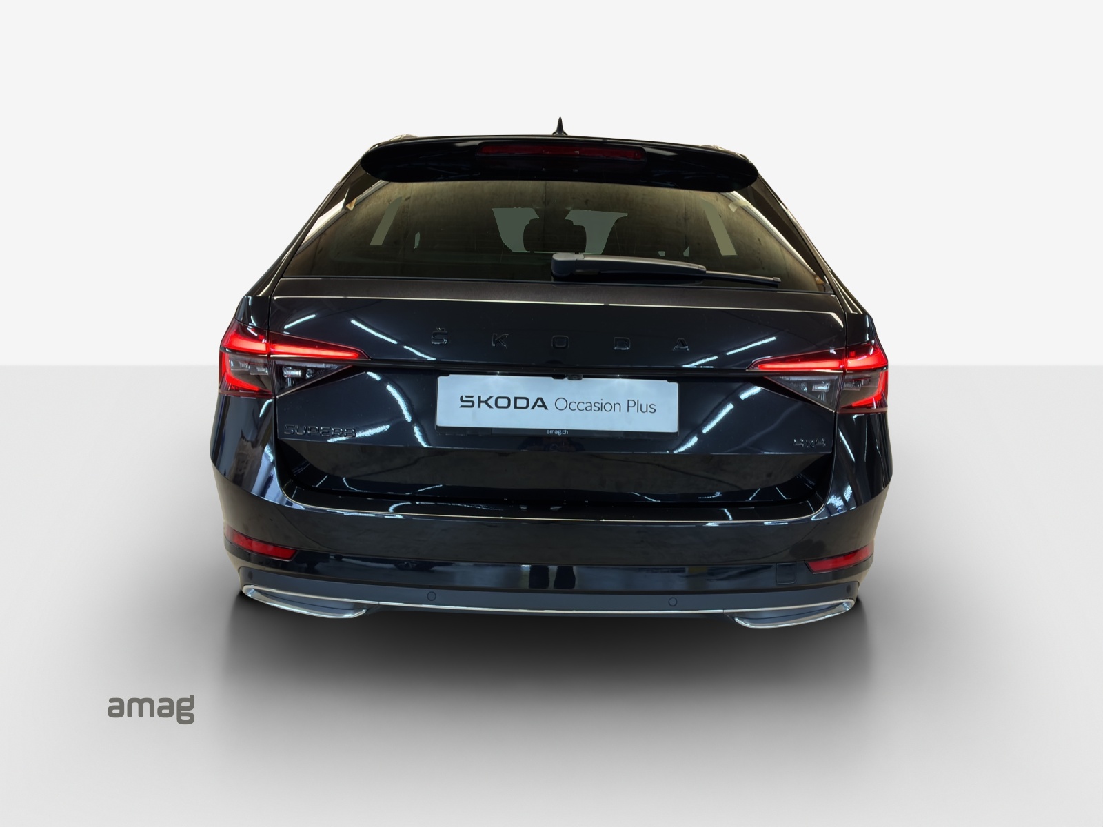 SKODA Superb Combi 2.0 TDi SportLine Light 4x4 DSG-image-3