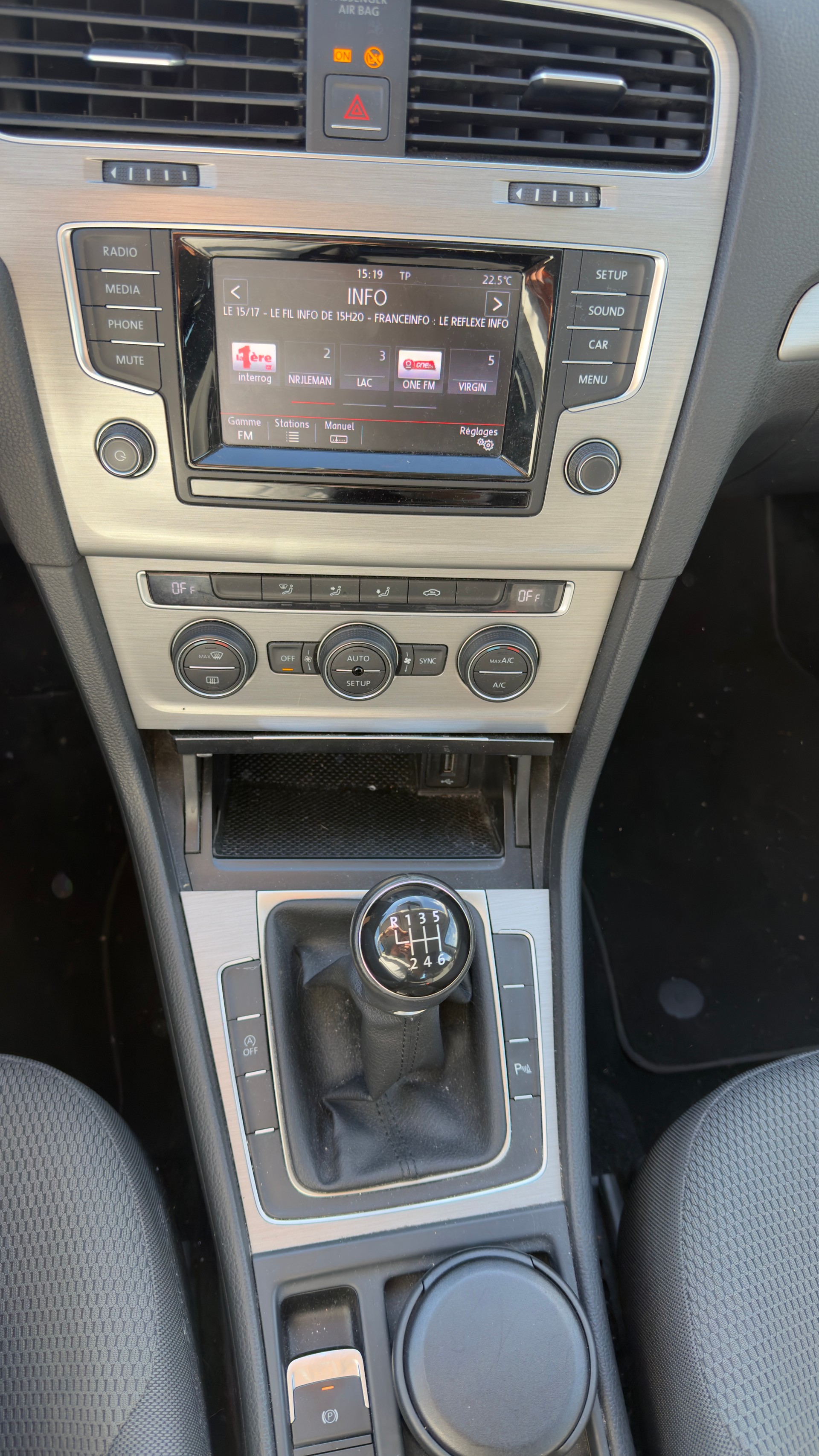VW Golf 1.2 TSI Trendline-image-9