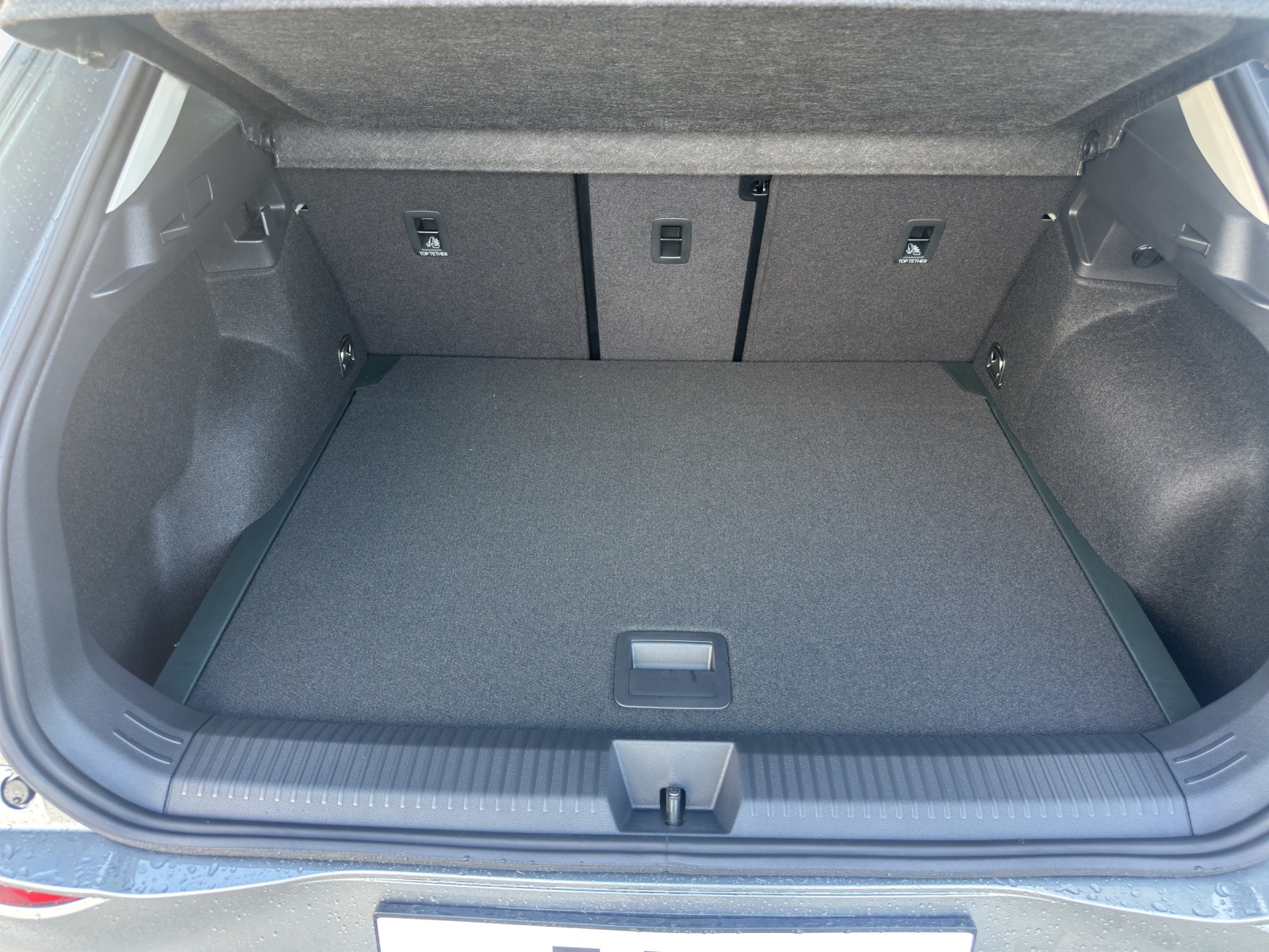 VW T-Roc 1.5 eTSI mHEV Life DSG-image-12