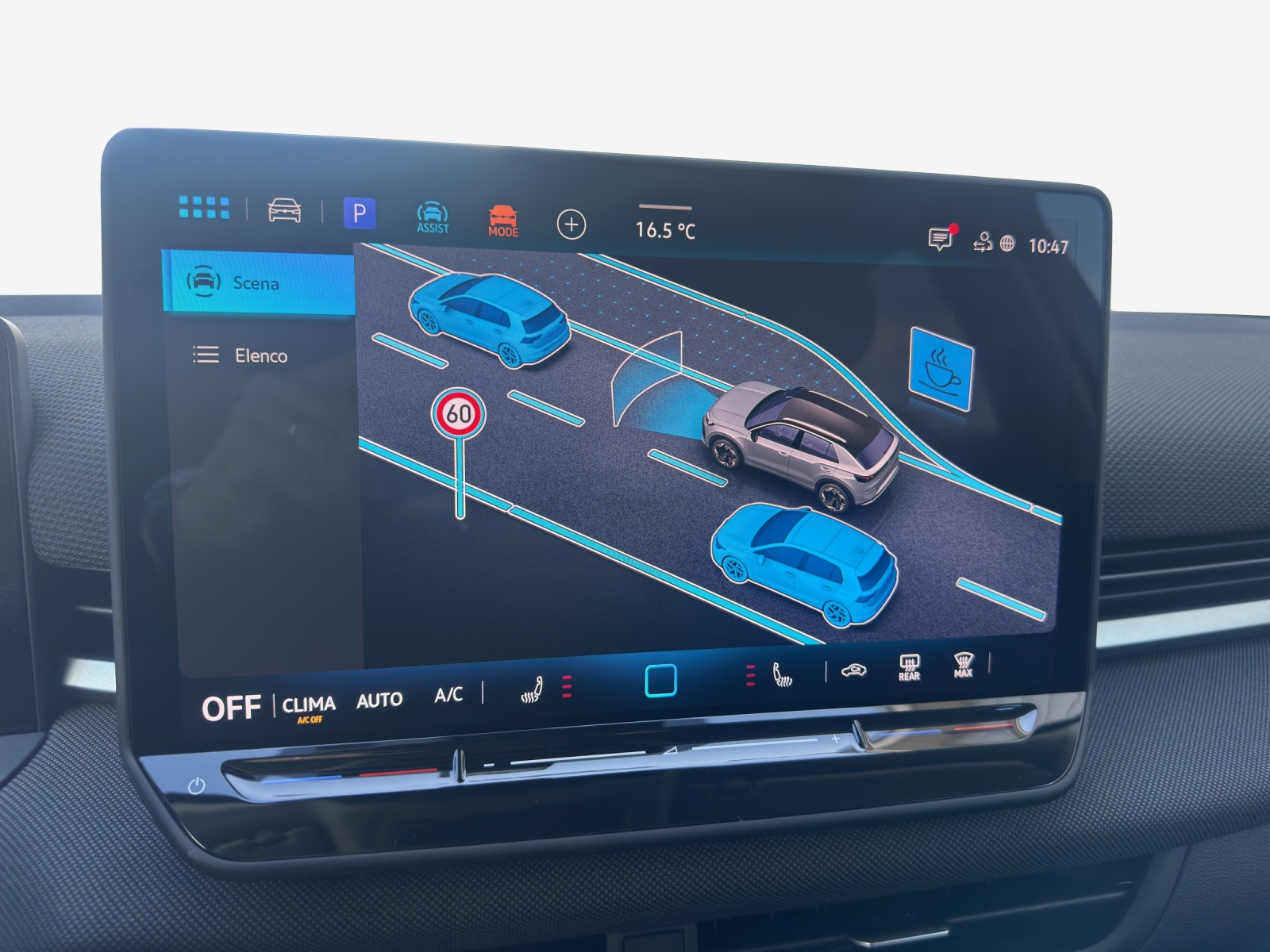 VW T-Roc 1.5 eTSI mHEV Life DSG-image-14