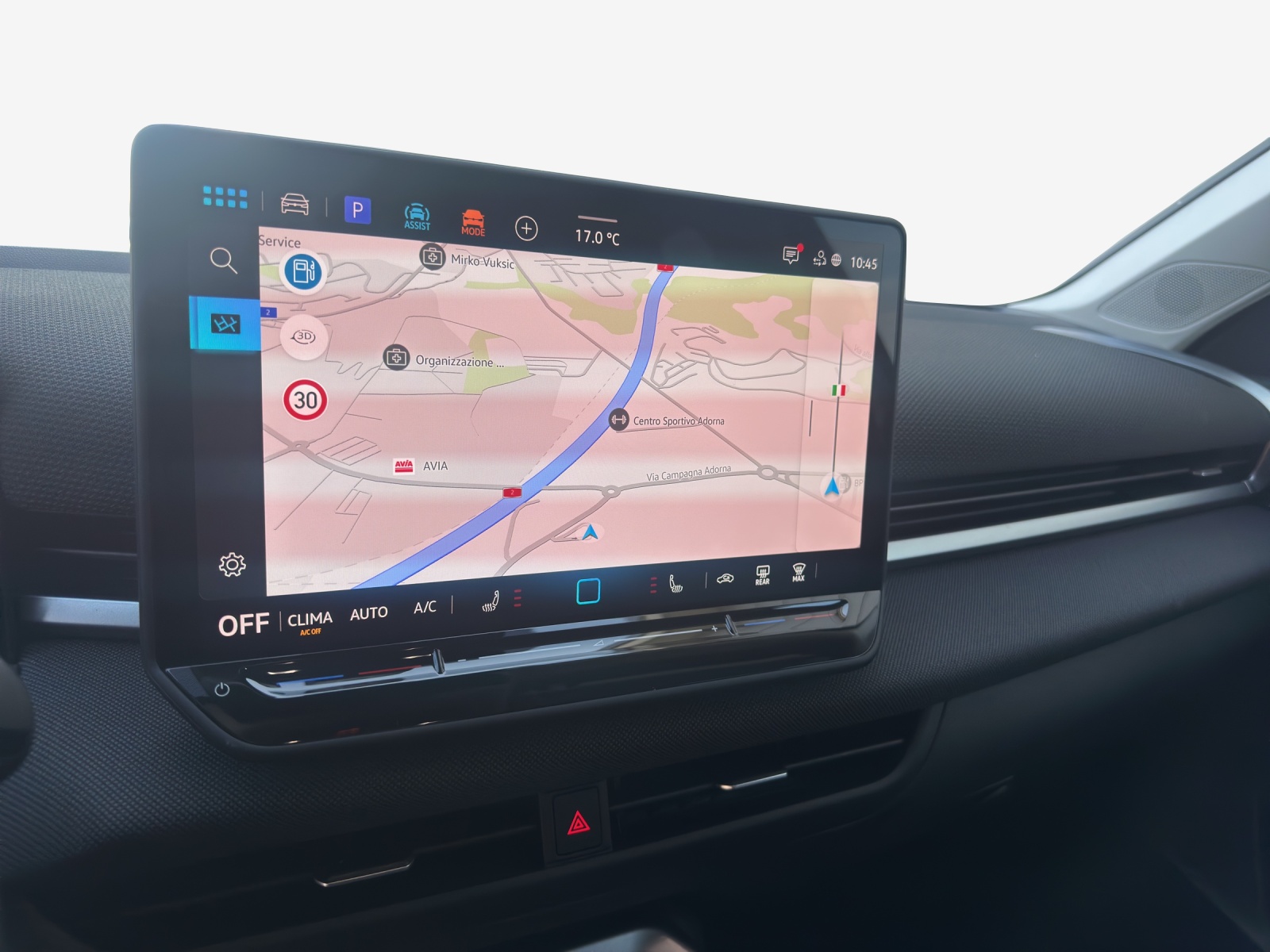 VW T-Roc 1.5 eTSI mHEV Life DSG-image-10