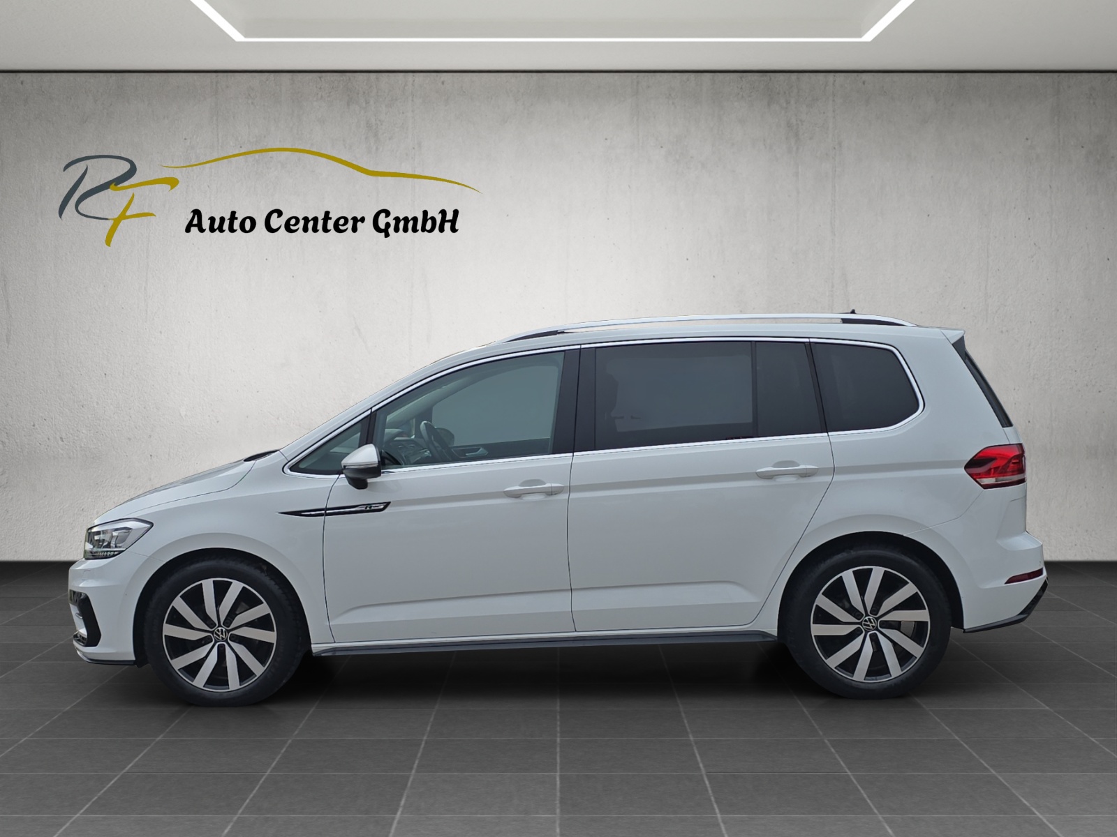 VW Touran 1.5 TSI EVO Highline R-Line 7P DSG-image-7