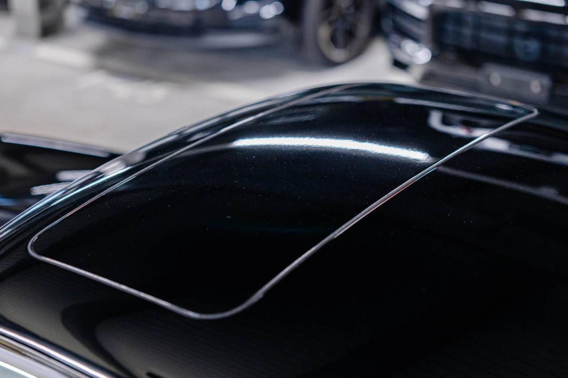PORSCHE 911 Turbo 3.3 Coupé-image-23