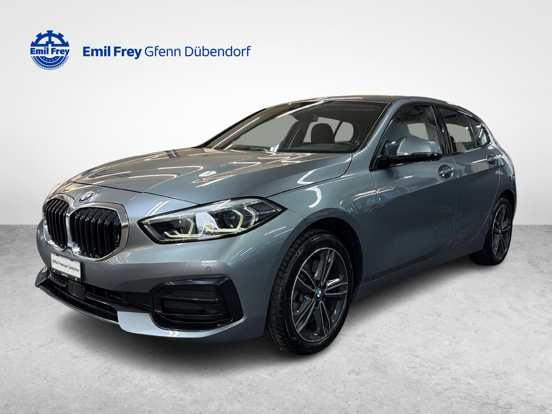 BMW 120d xDrive-image-0