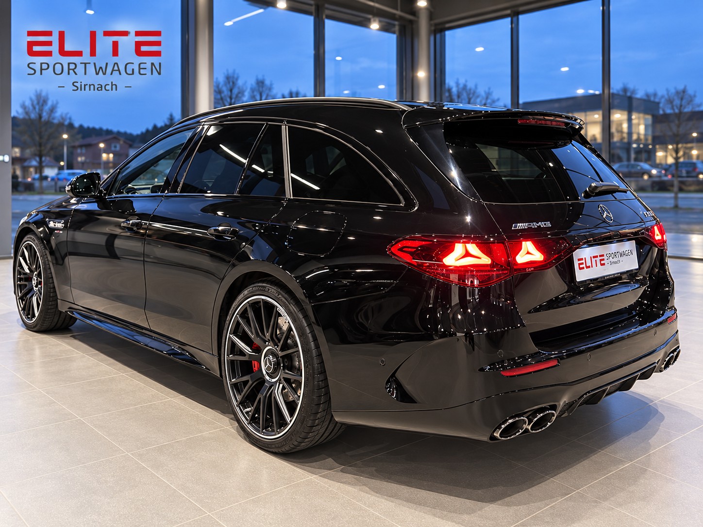 MERCEDES-BENZ E 53 Hybrid T 4Matic+ 9G-Tronic-showroom-element-1