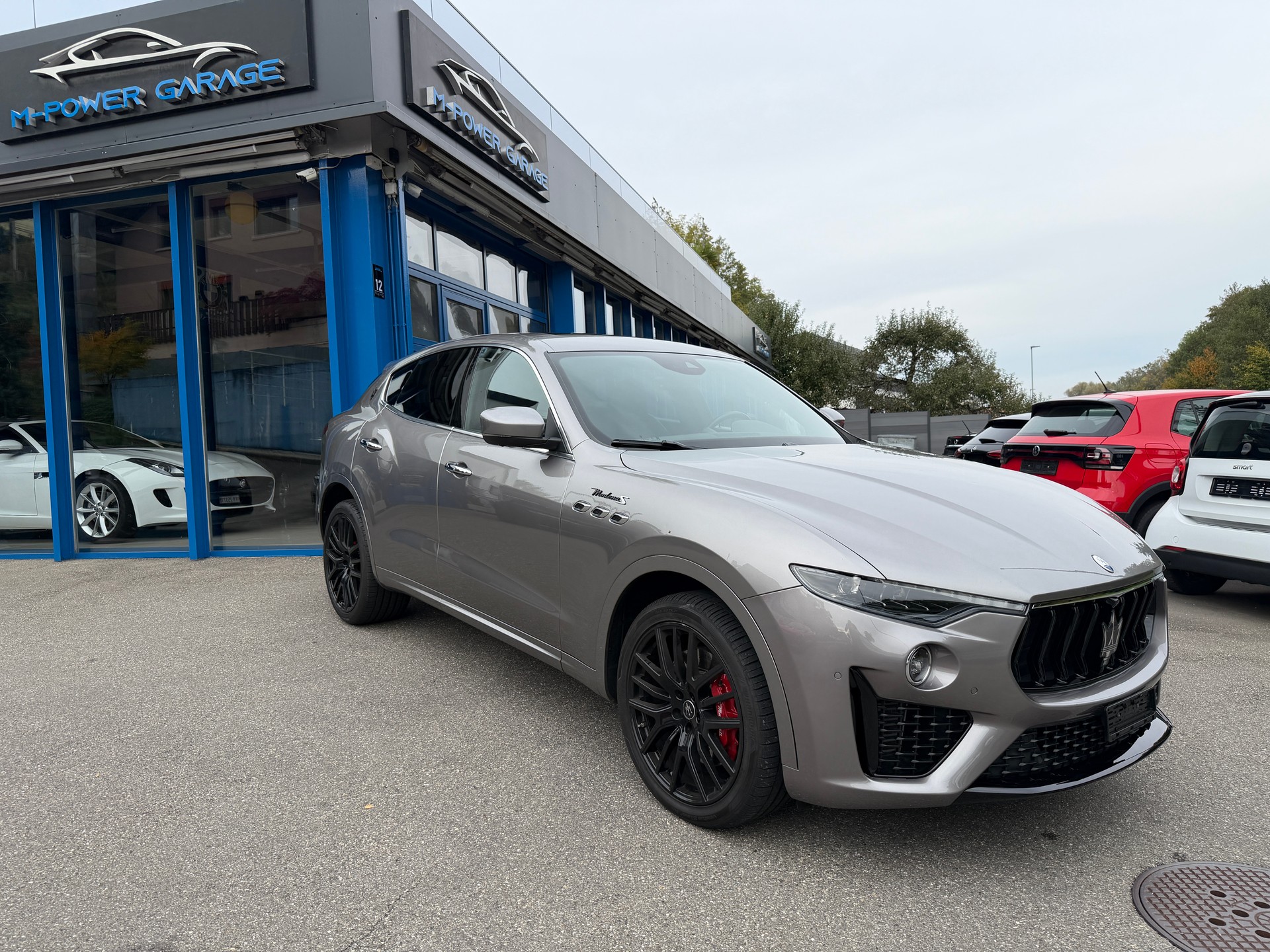 MASERATI Levante S 3.0 V6 Modena S Automatica-image-1