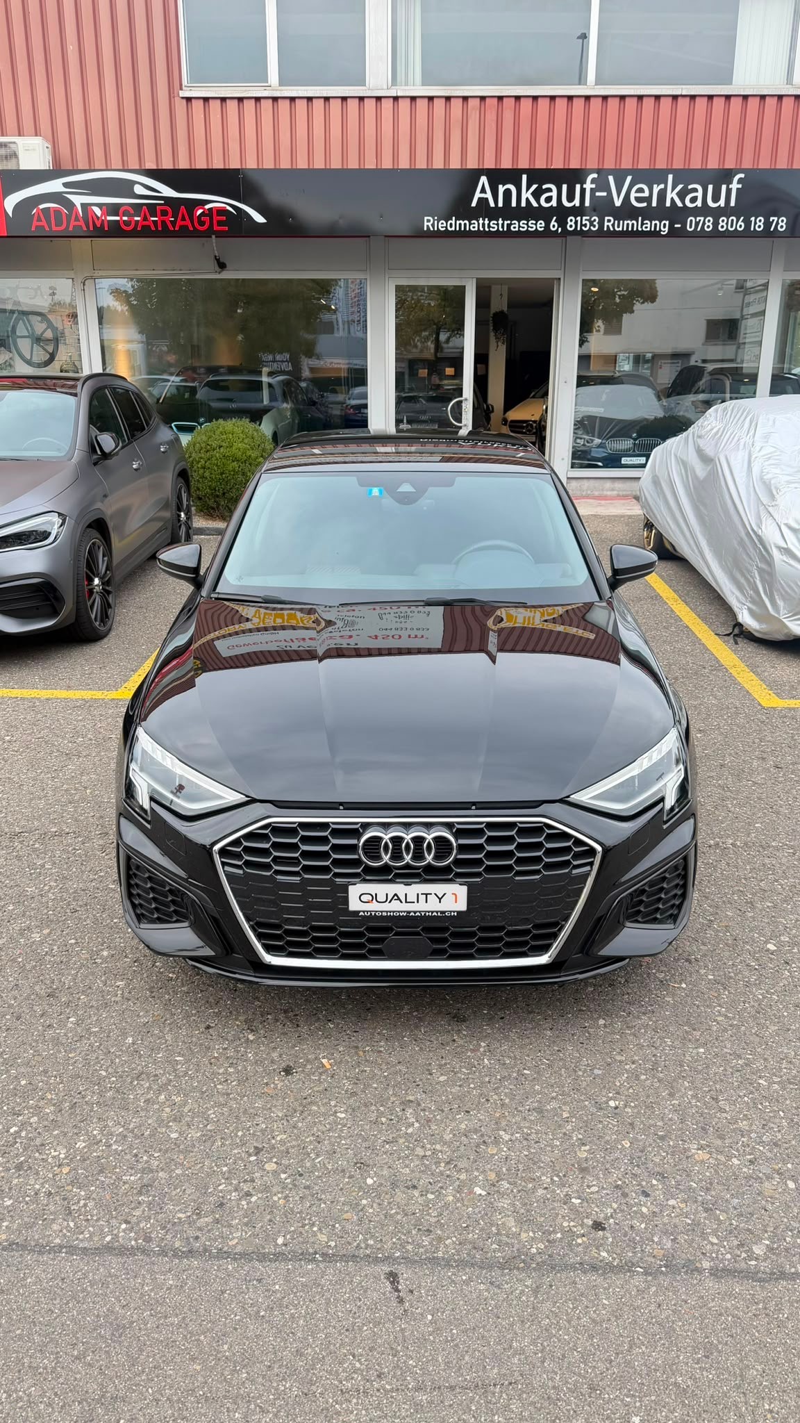 Car photo