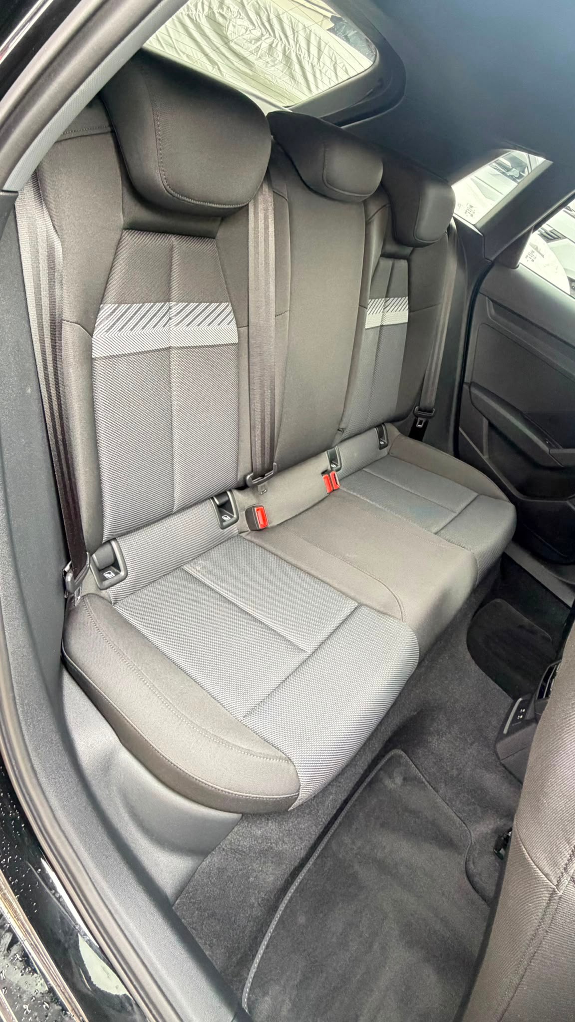 AUDI A3 Sportback 35 TFSI S line S-tronic-image-8