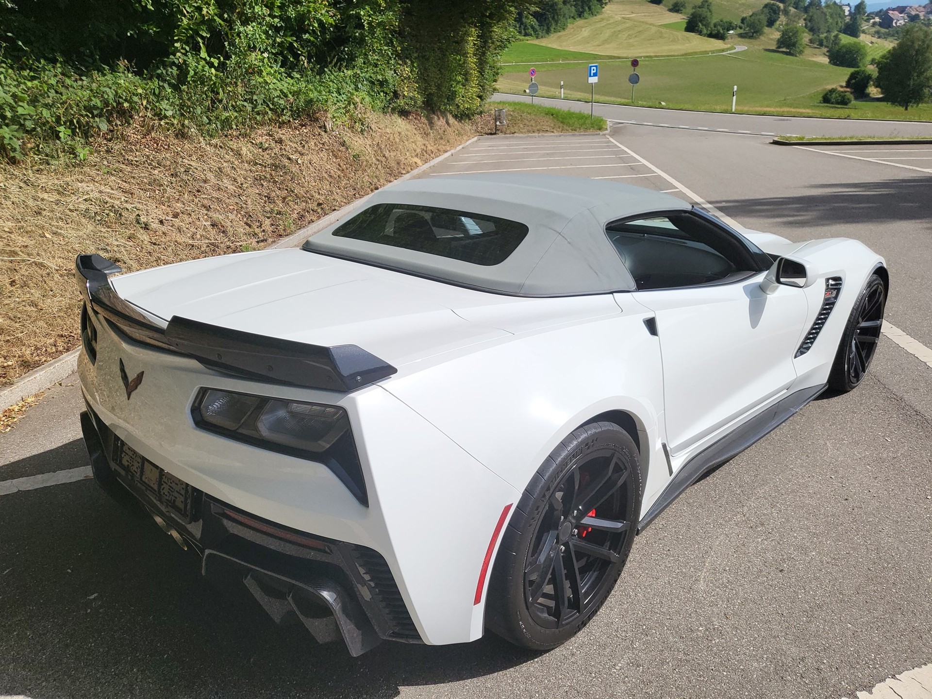 CHEVROLET Corvette Convertible Z06 3LZ-image-4