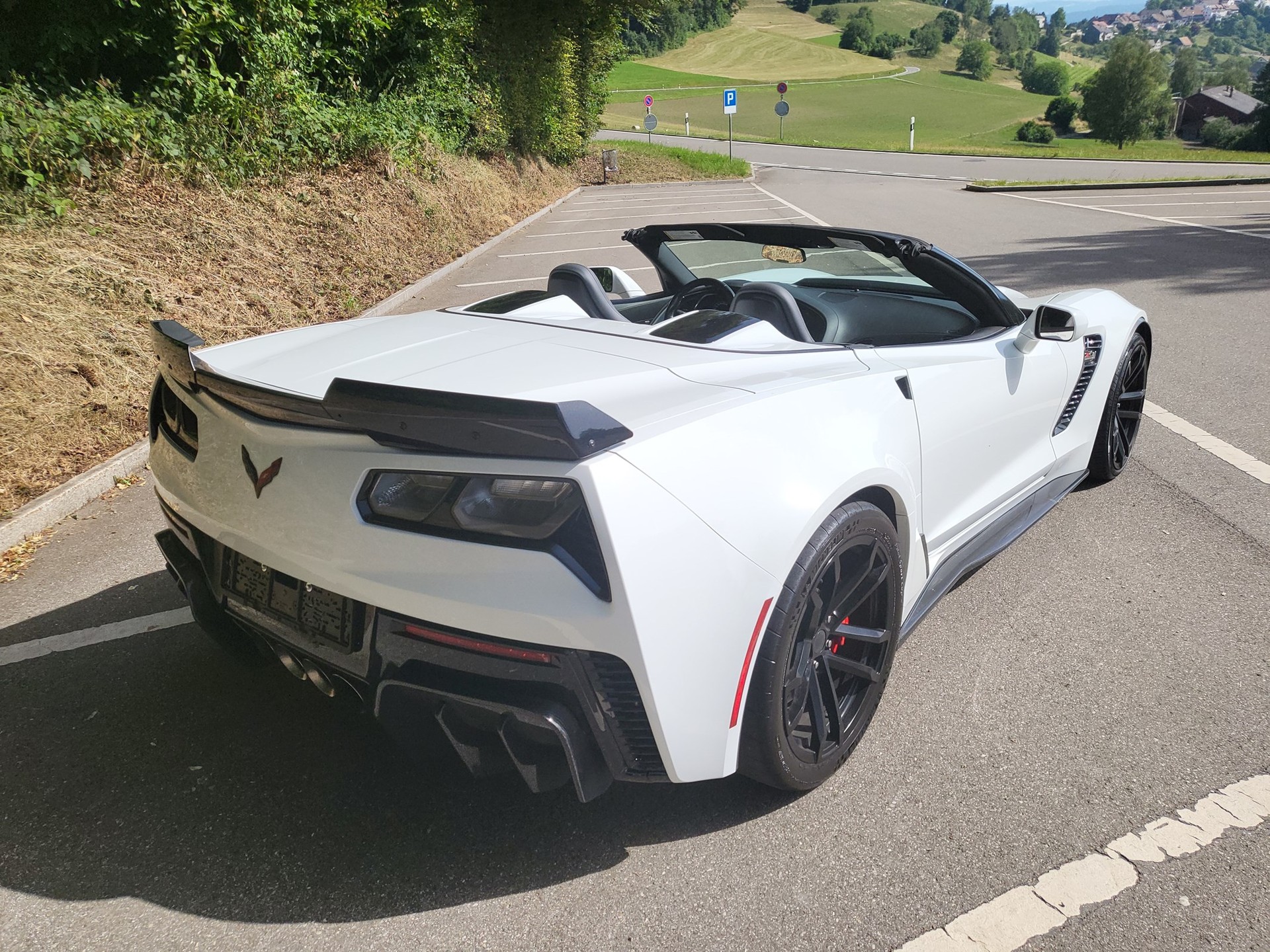 CHEVROLET Corvette Convertible Z06 3LZ-image-2
